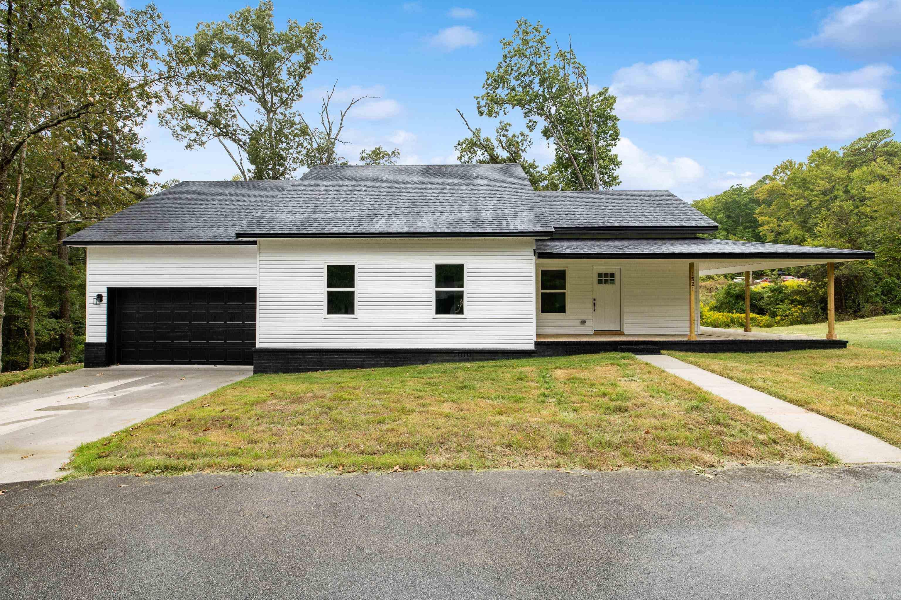 1521 Chatfield Road