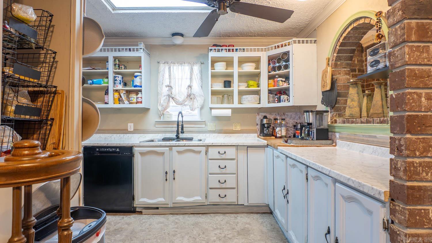 310 S 6th Street  Thayer, MO