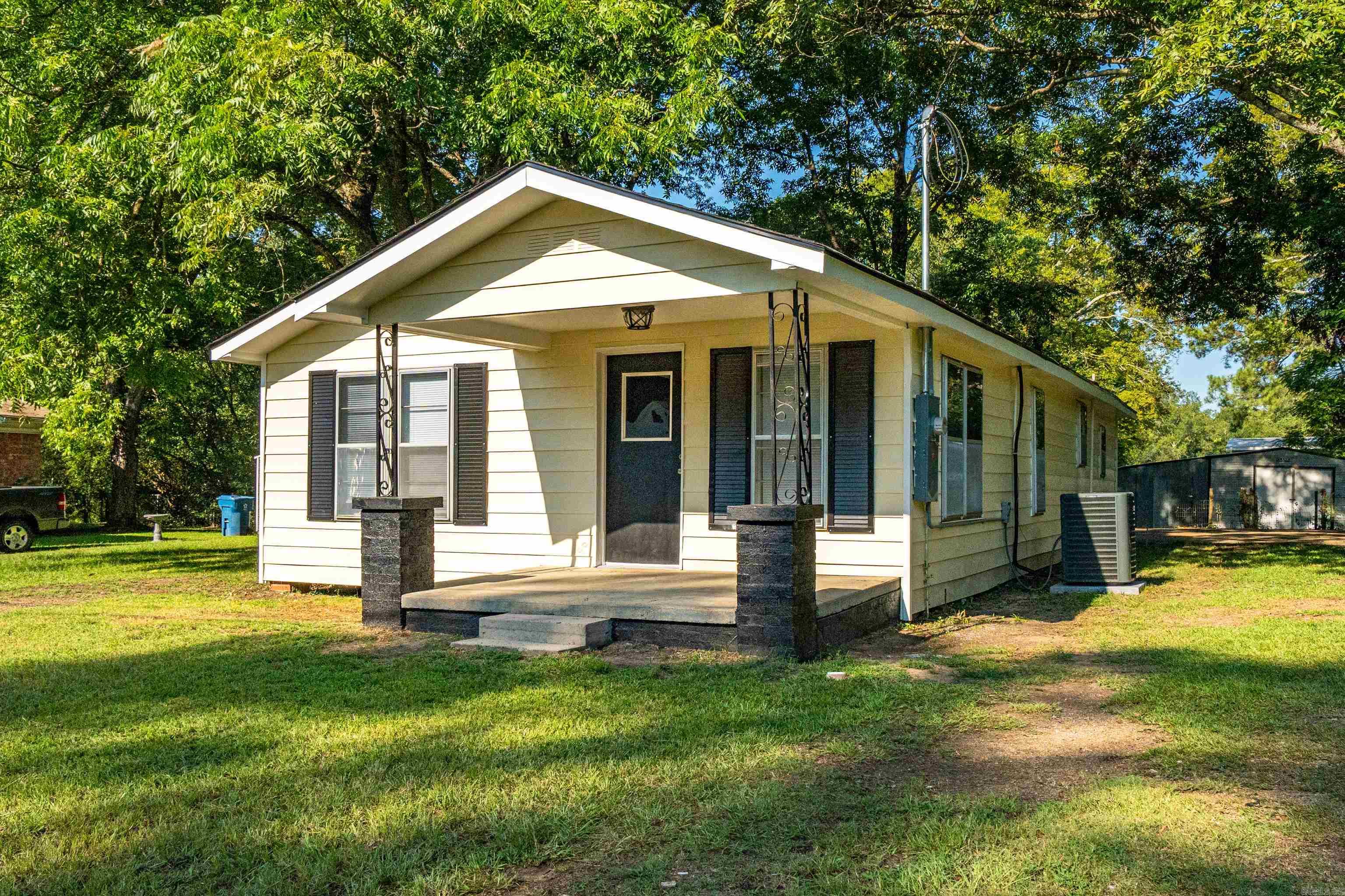 512 Hoover  Malvern, AR