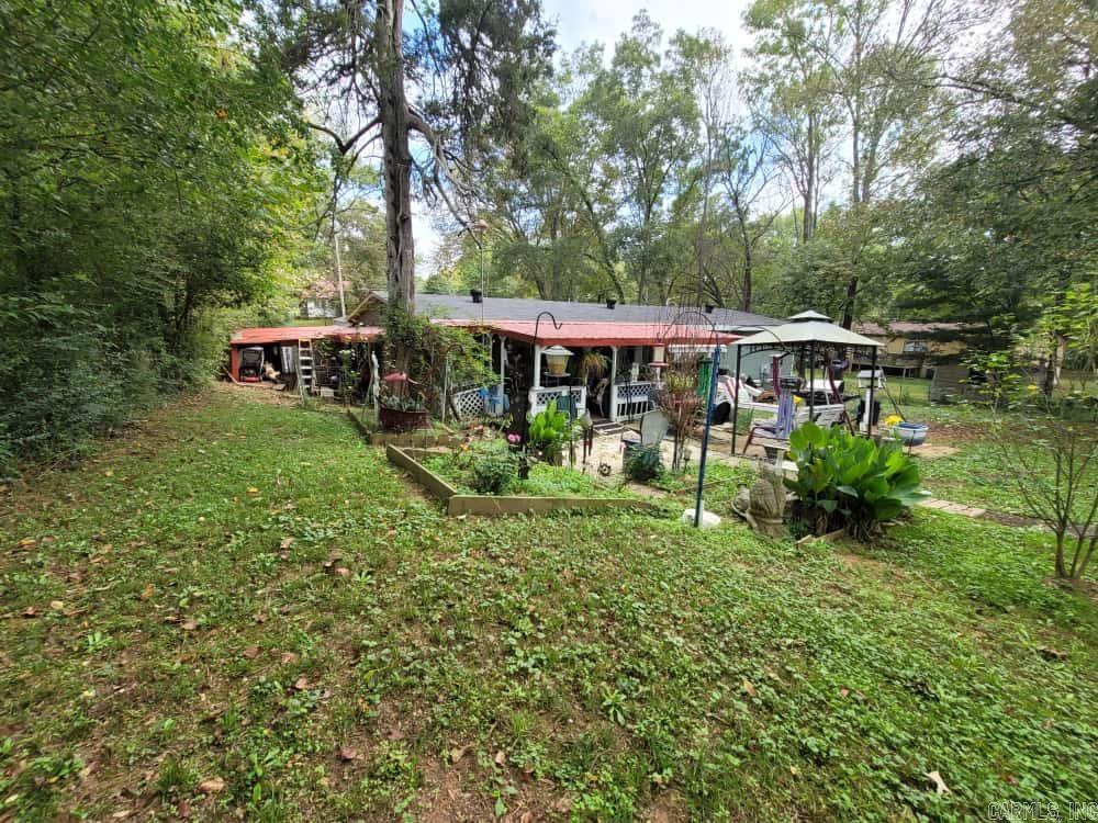 601 W Church St  Plumerville, AR