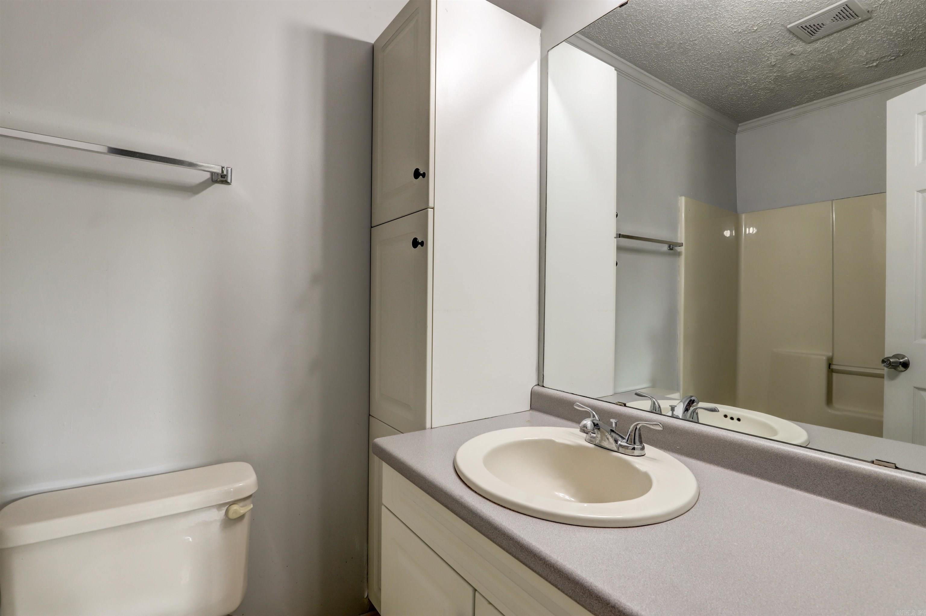 6131 Summerhill Place  Texarkana, TX