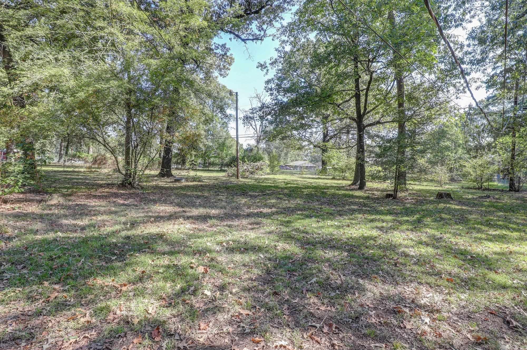 8 Shadow Drive  Texarkana, TX