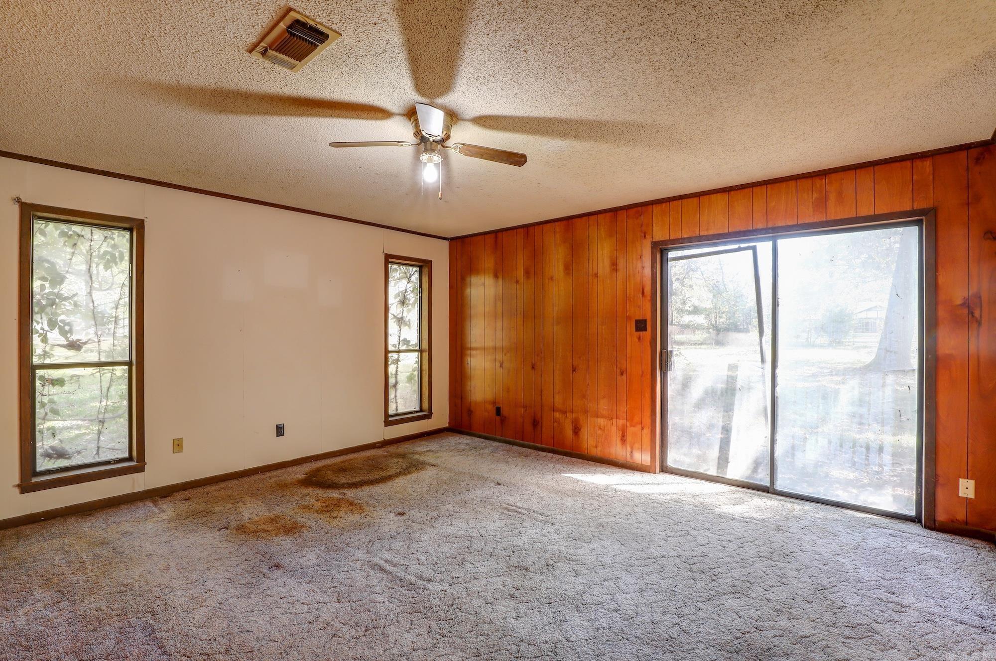 8 Shadow Drive  Texarkana, TX