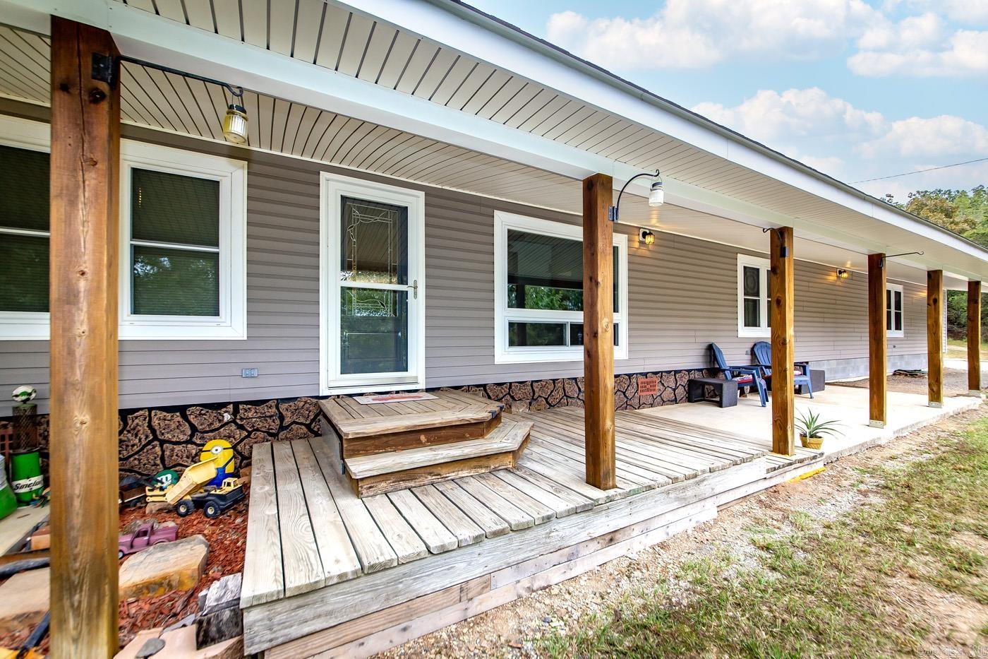 1052 Highway 8 E  Norman, AR