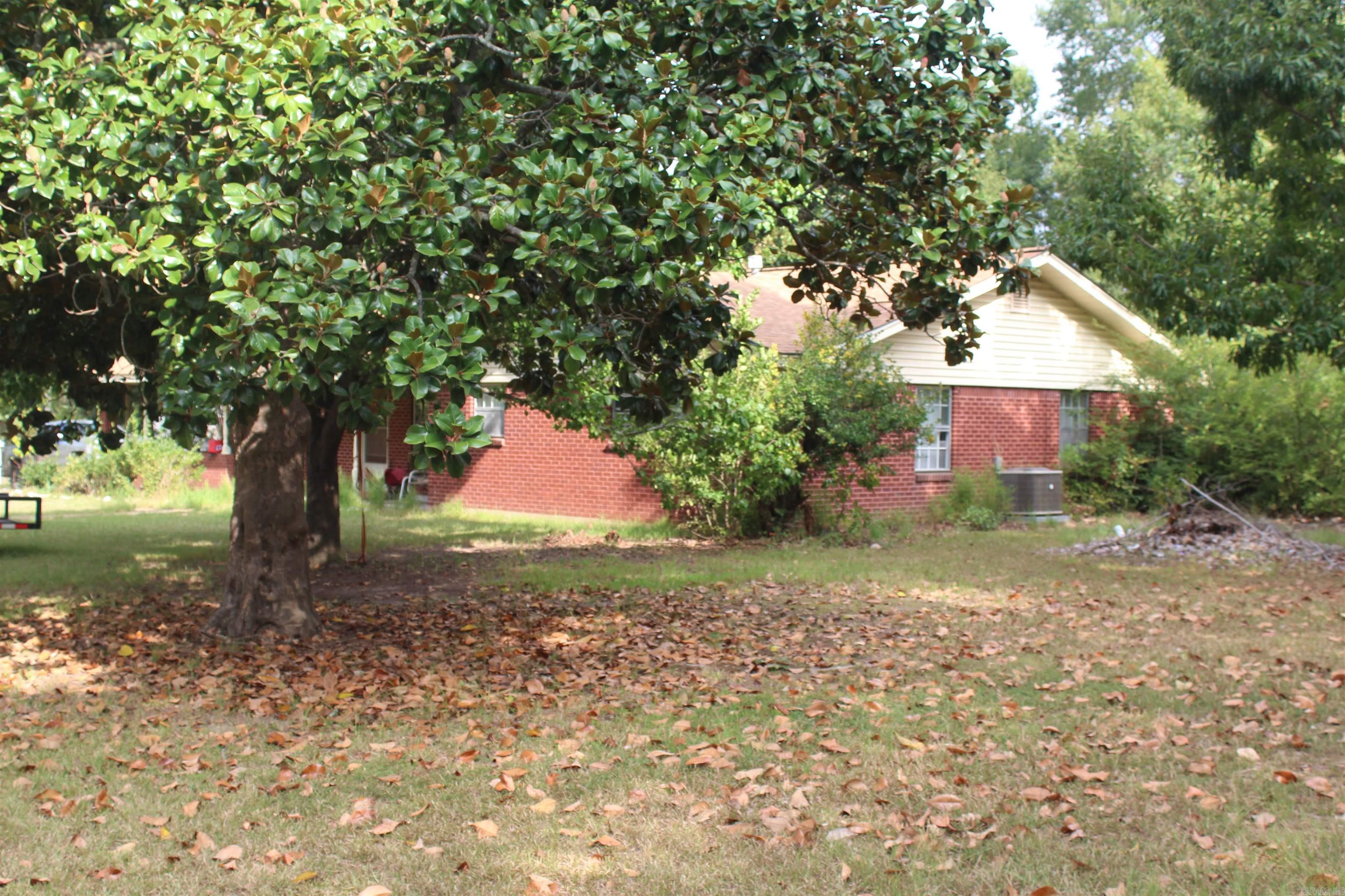 3296 hwy 278 E  Hope, AR