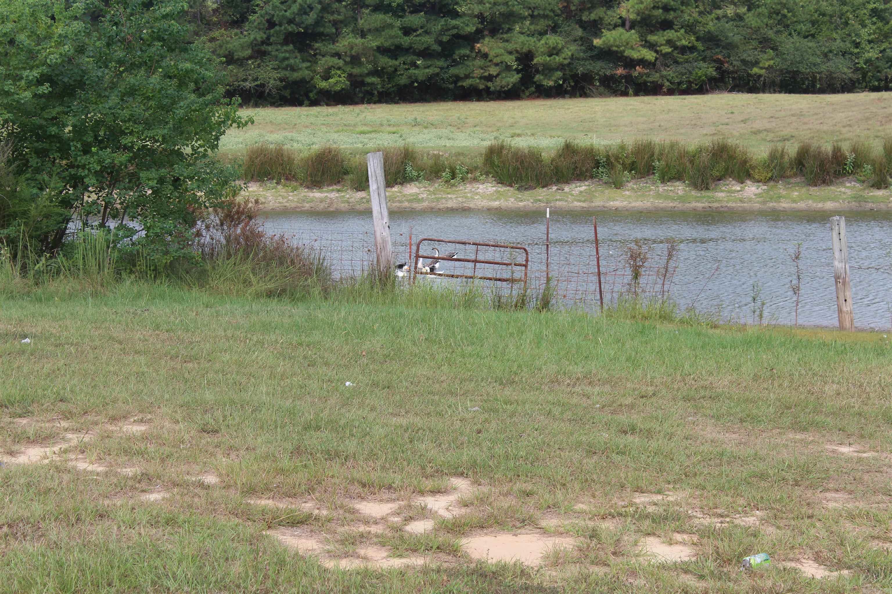 3296 hwy 278 E  Hope, AR