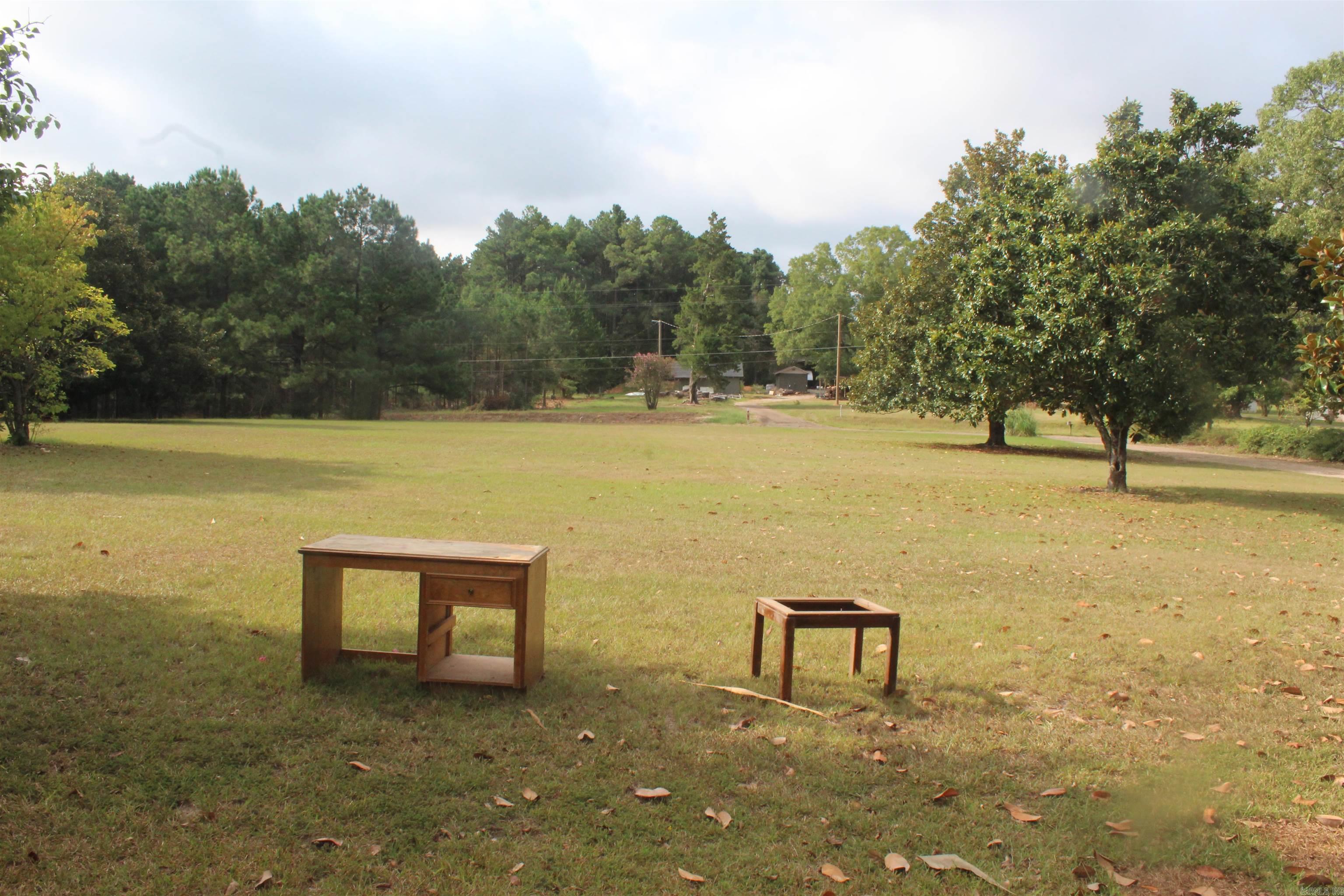 3296 hwy 278 E  Hope, AR