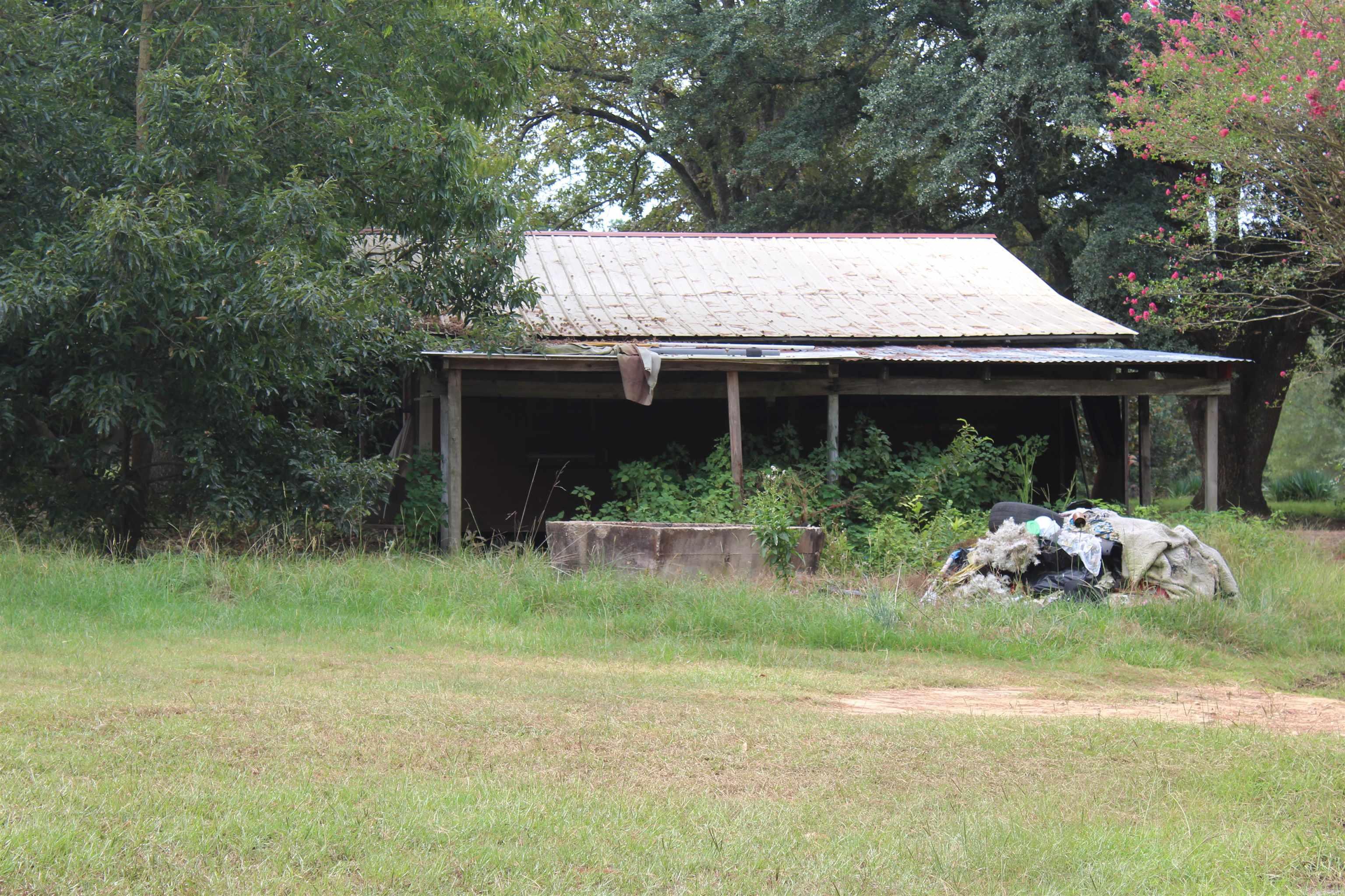 3296 hwy 278 E  Hope, AR