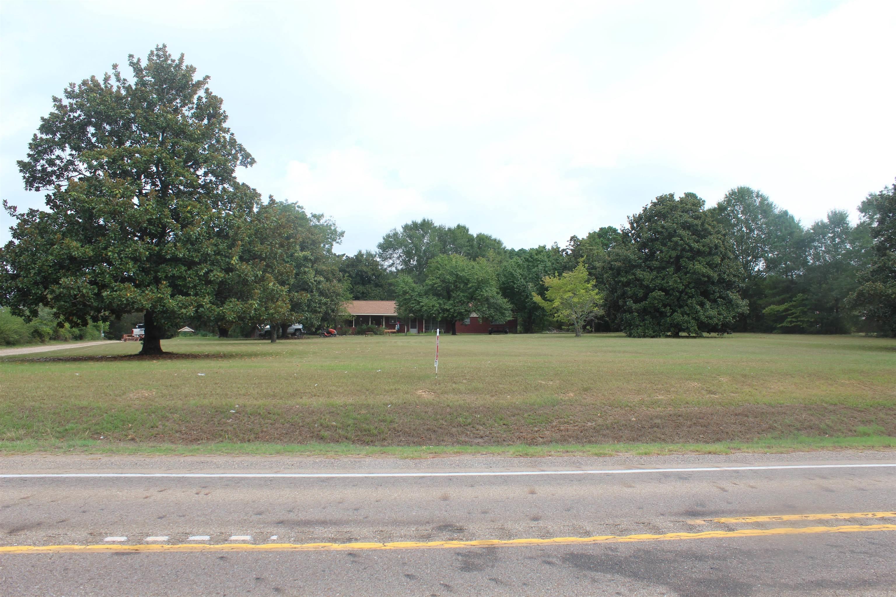 3296 hwy 278 E  Hope, AR