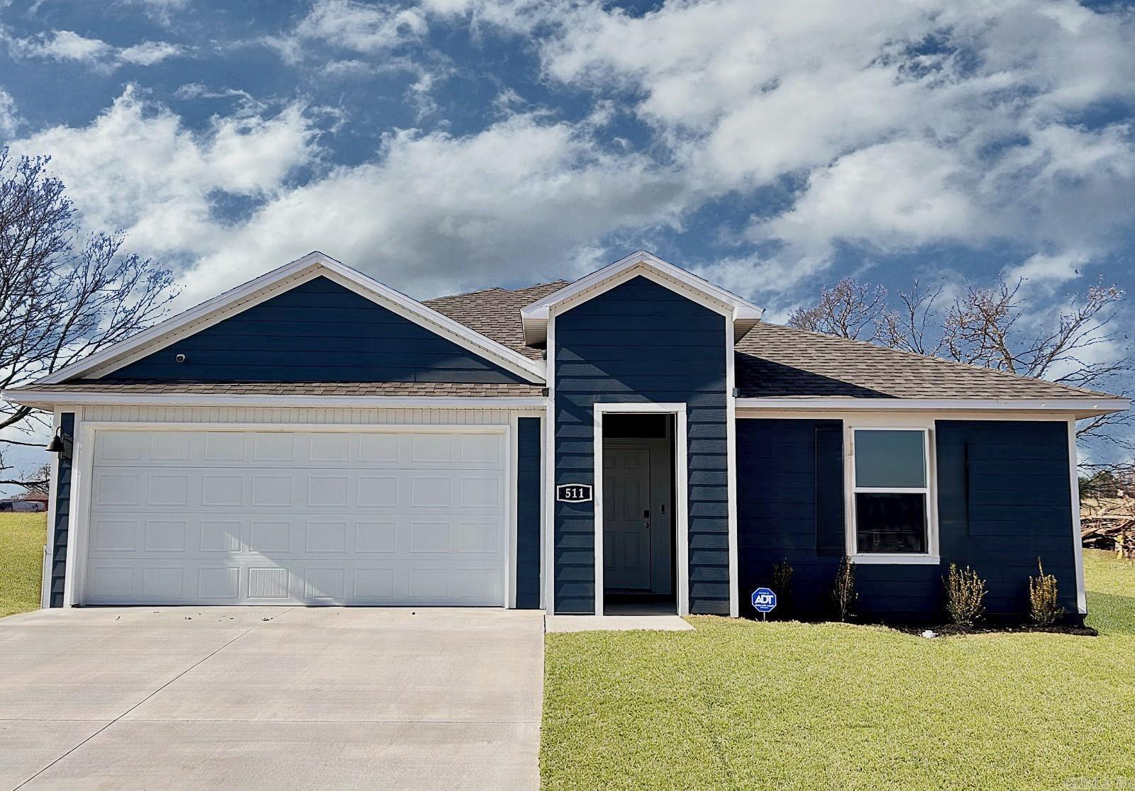 6424 Newark  Bryant, AR