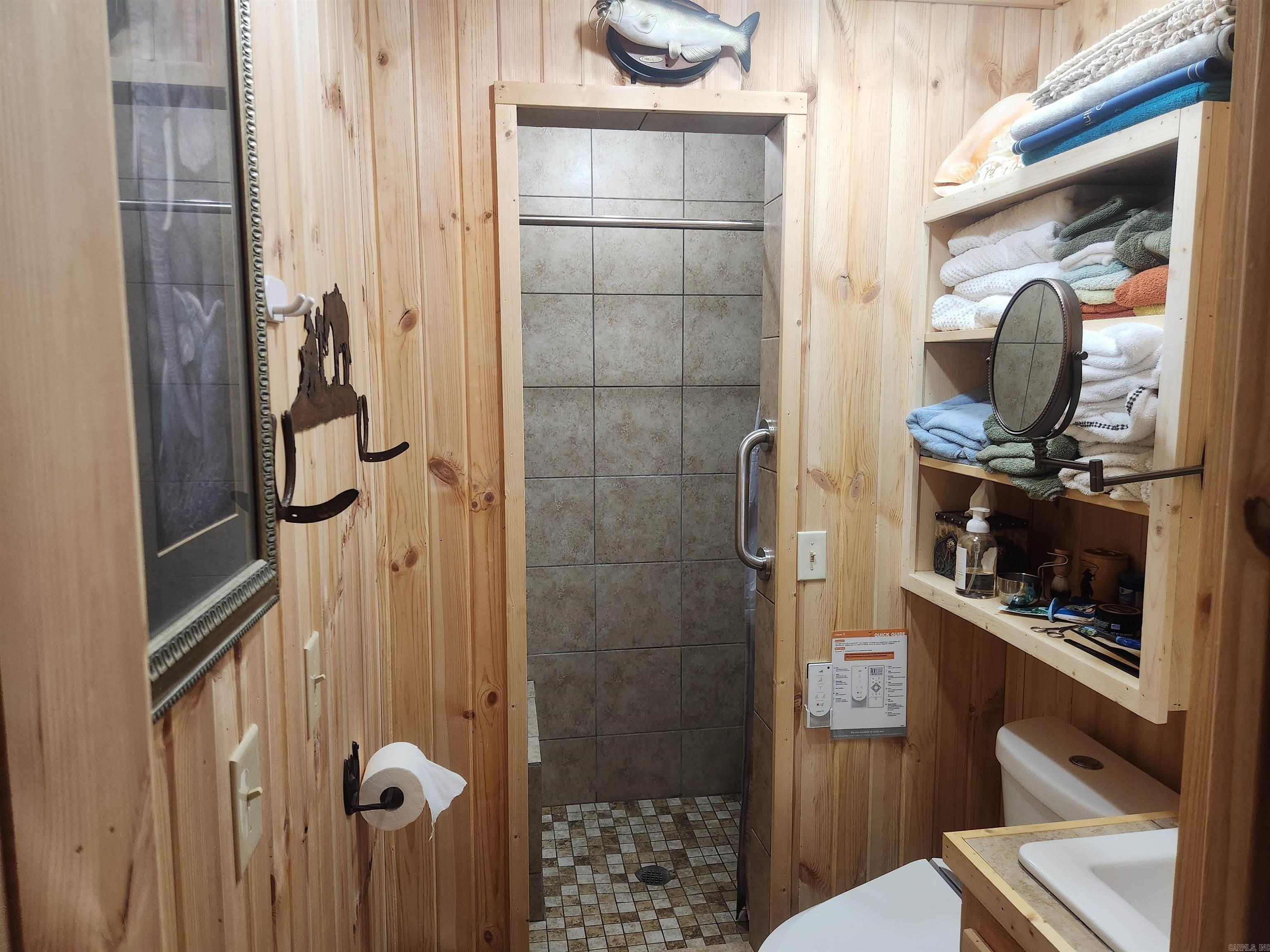 110 E Walker  Ozark, AR