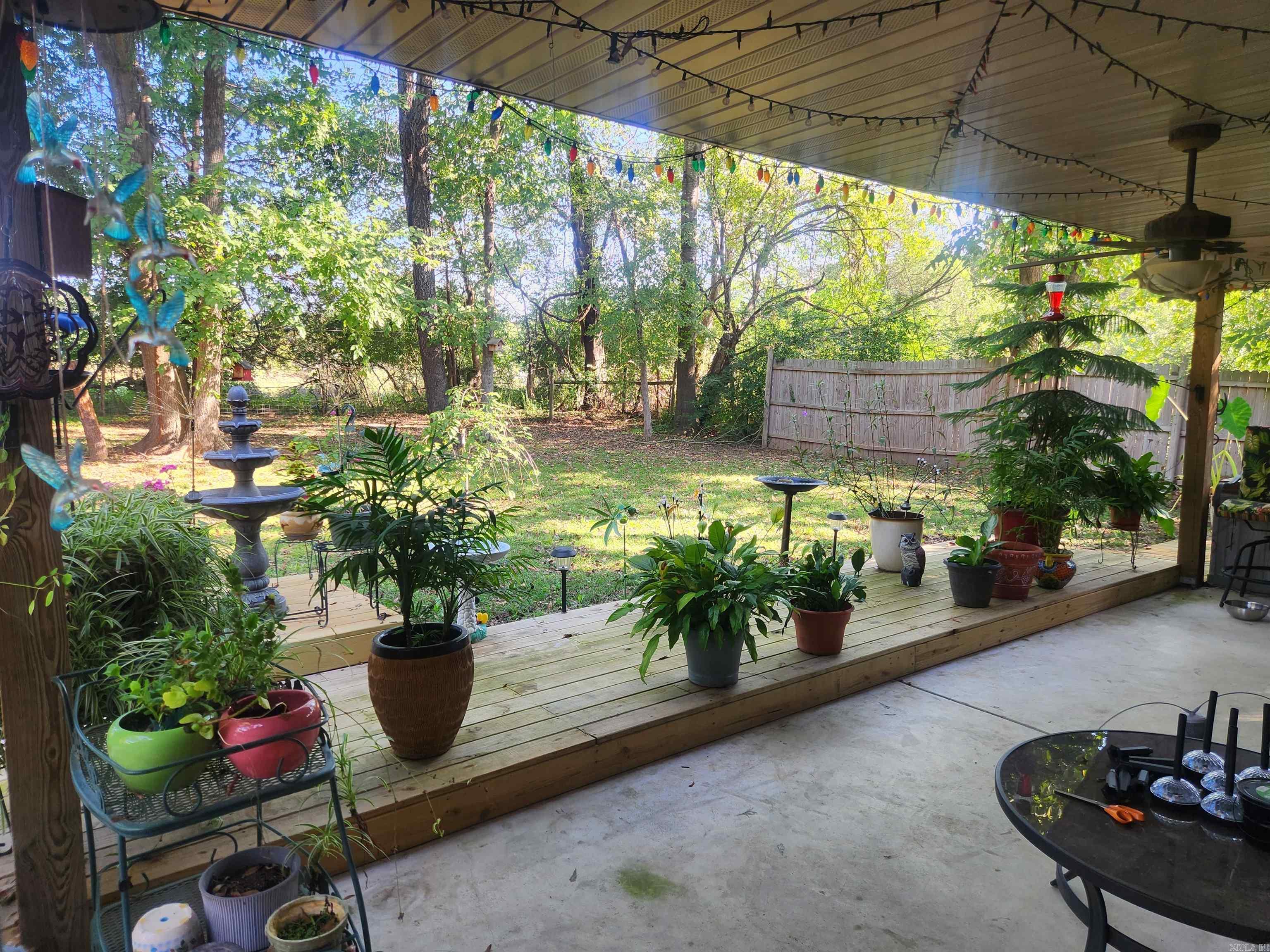 110 E Walker  Ozark, AR
