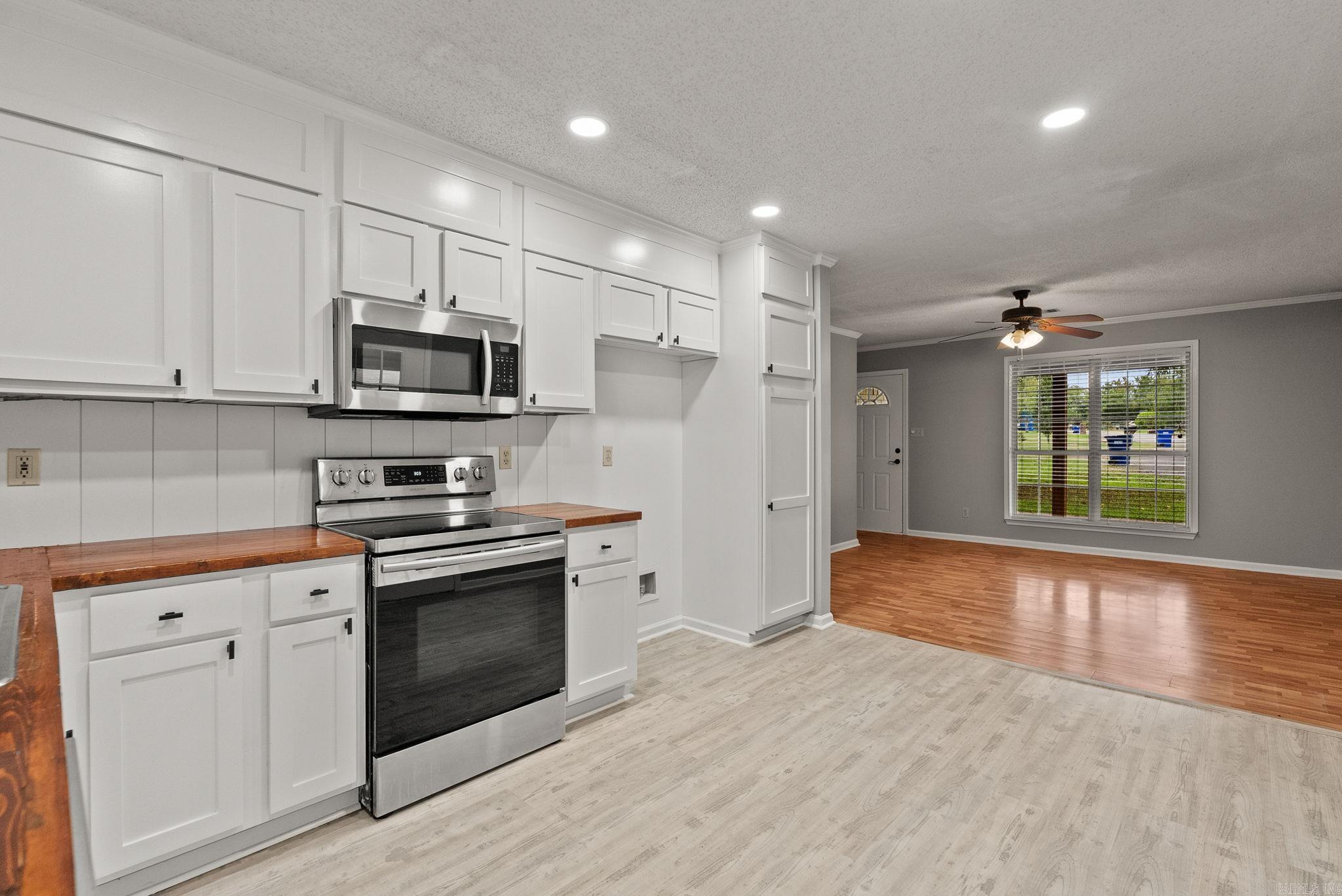 2 Jeffery  Greenbrier, AR