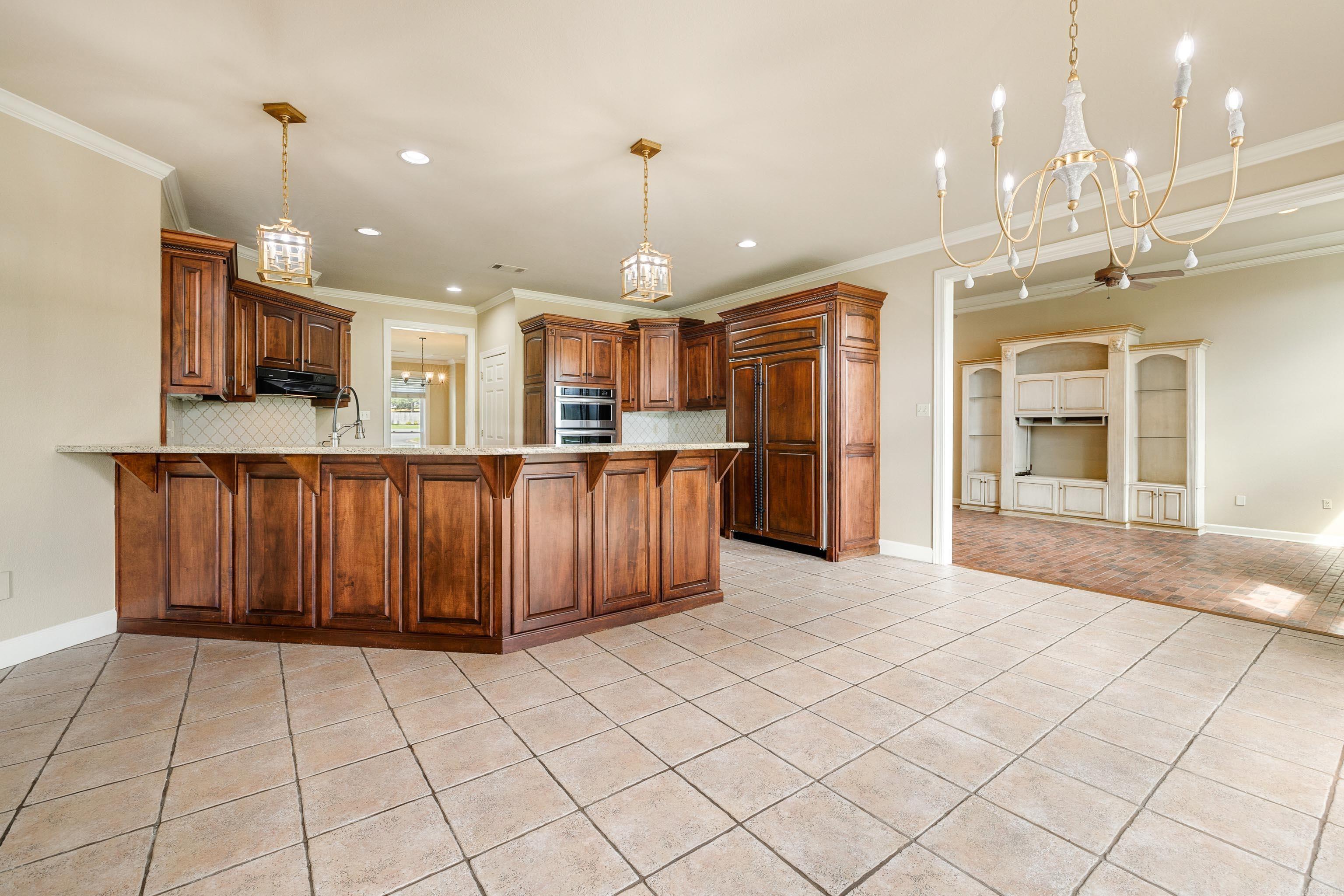 5006 Colonial  Benton, AR