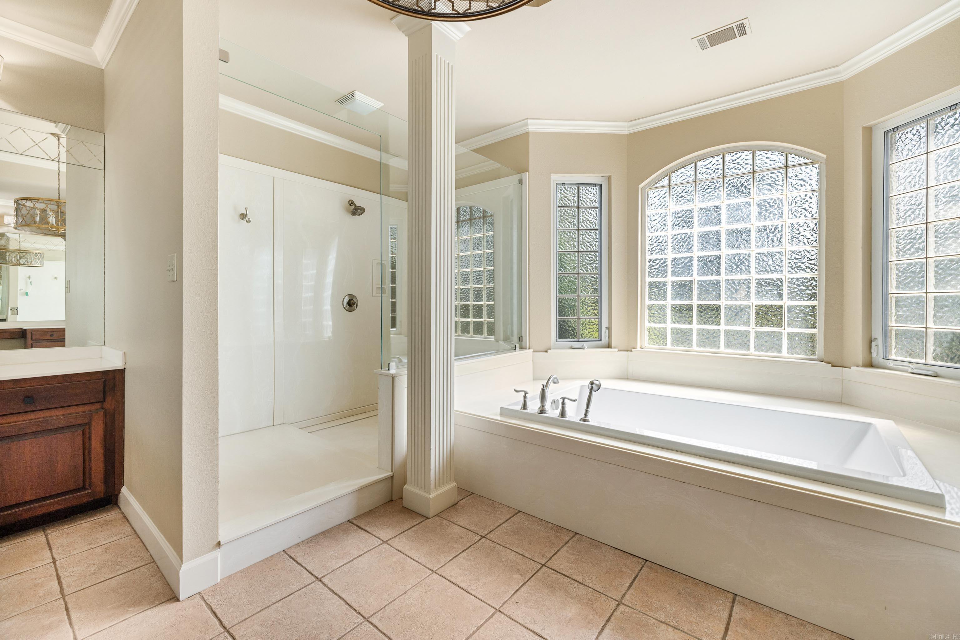 5006 Colonial  Benton, AR