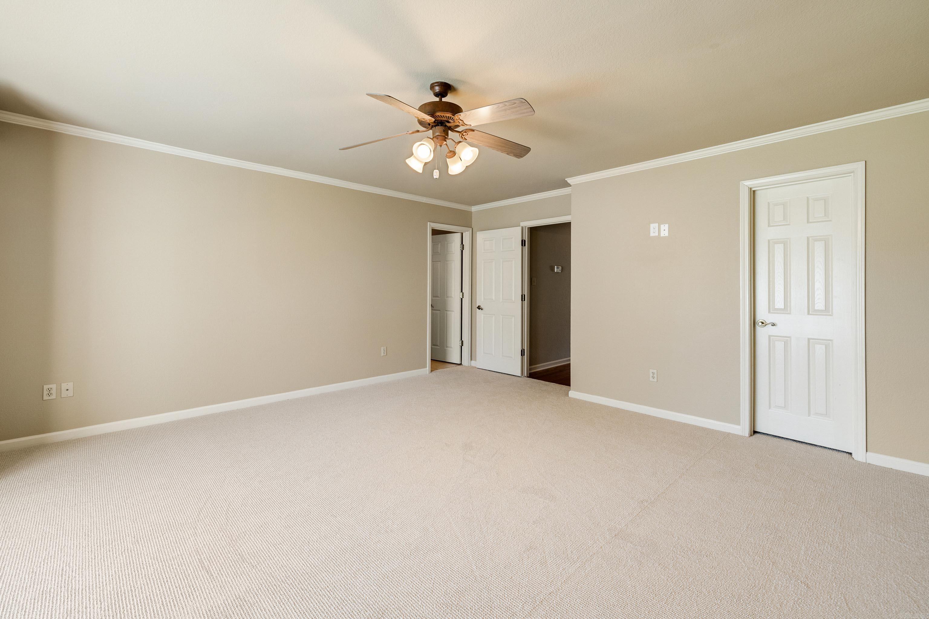 5006 Colonial  Benton, AR