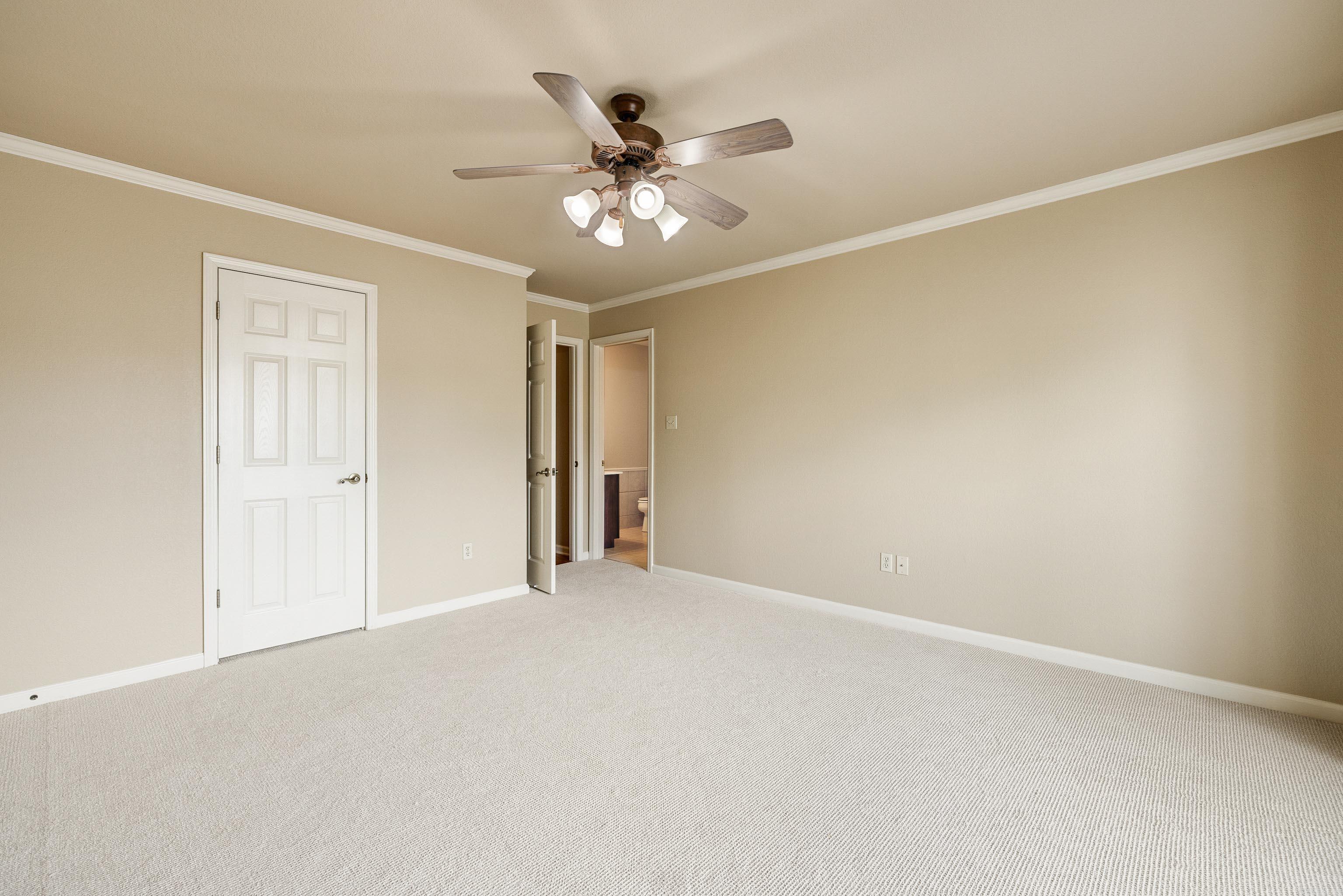5006 Colonial  Benton, AR