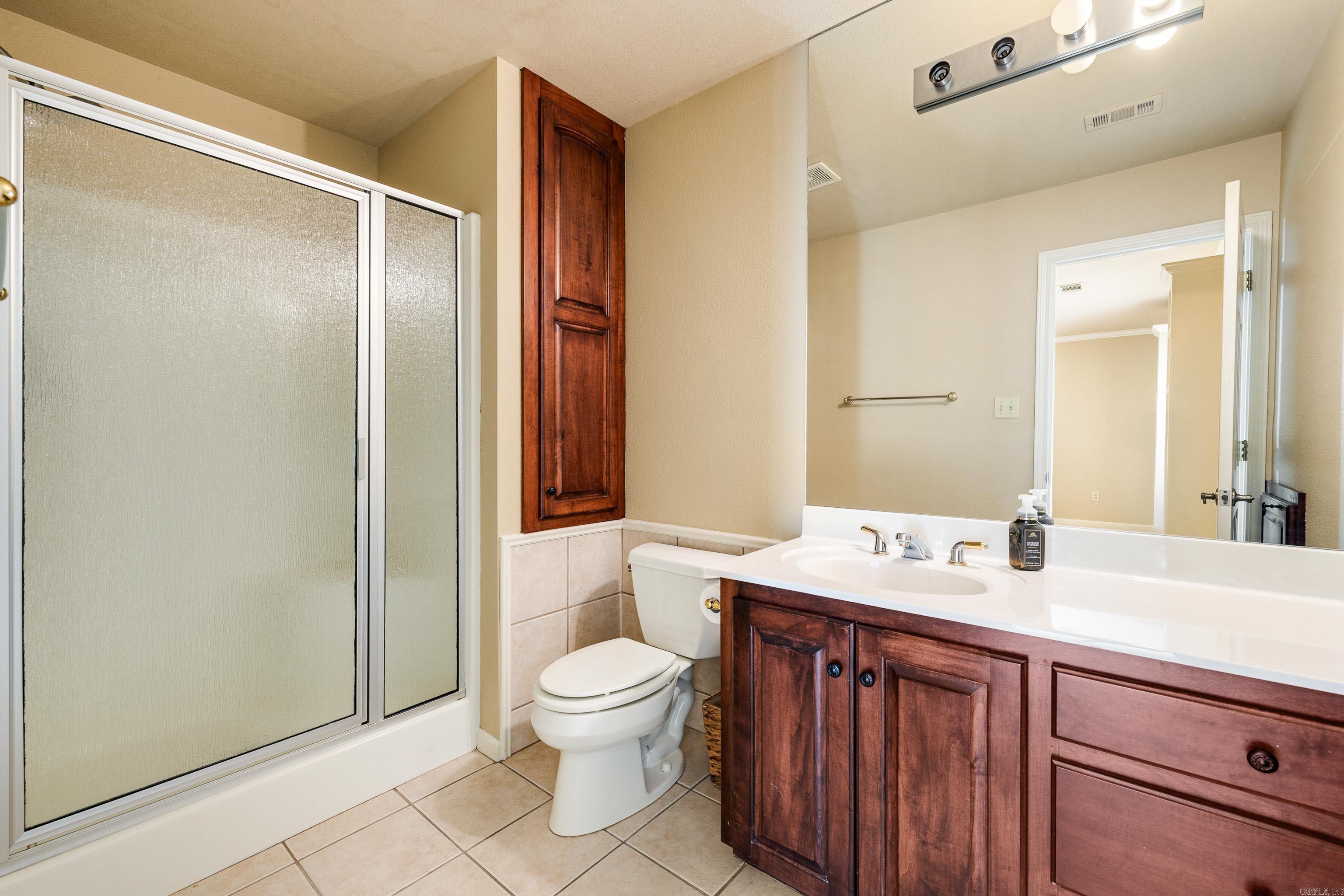 5006 Colonial  Benton, AR