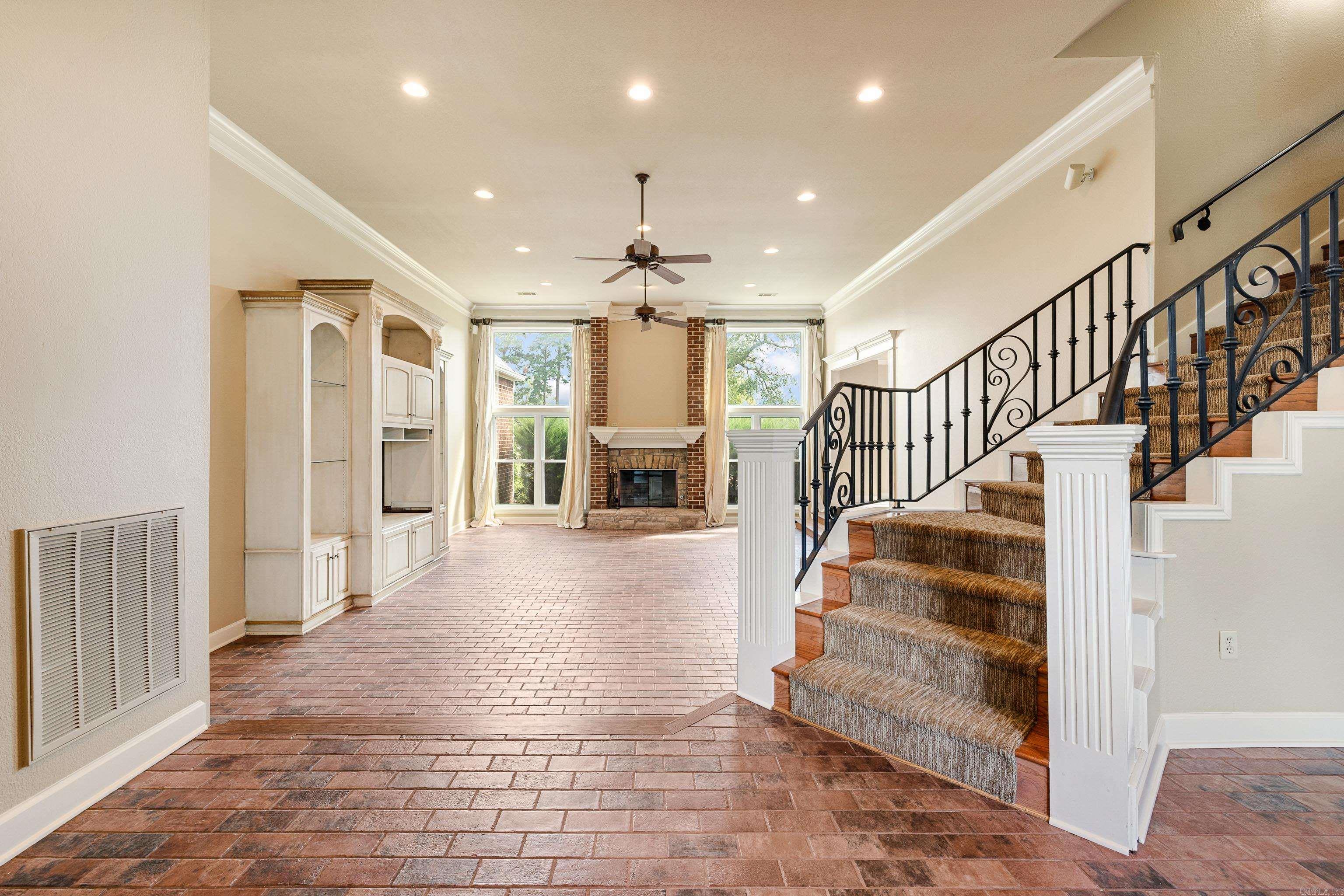 5006 Colonial  Benton, AR