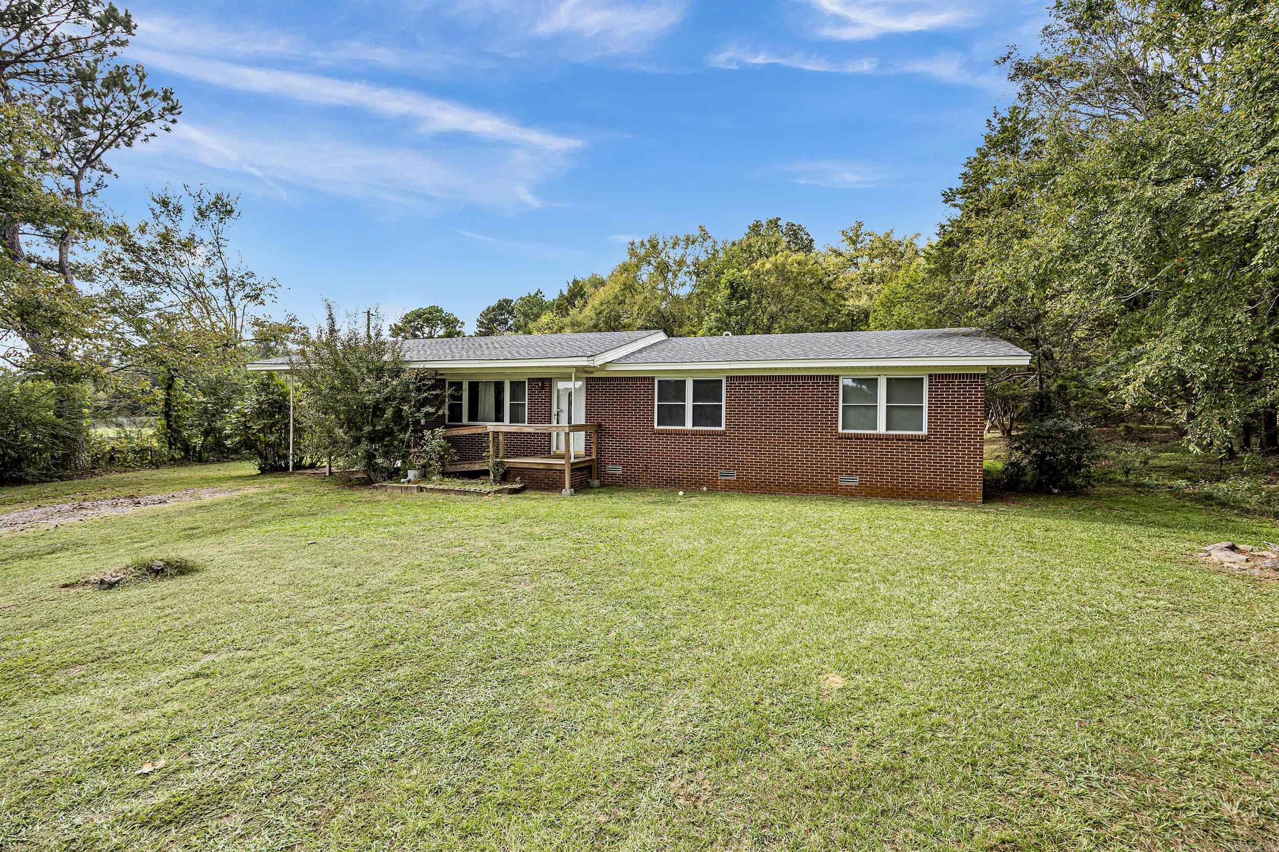 2129 9  Morrilton, AR