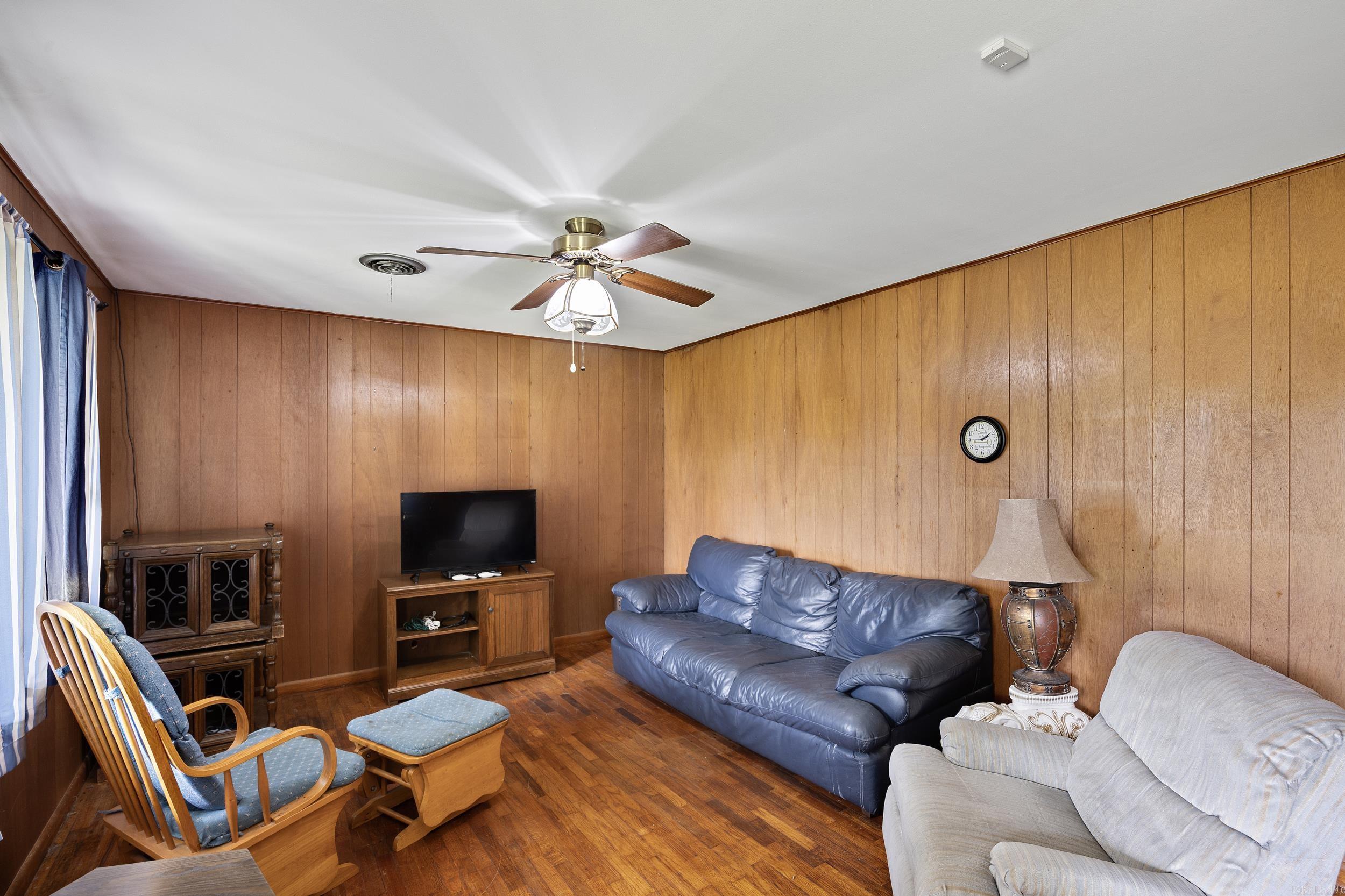 2129 9  Morrilton, AR