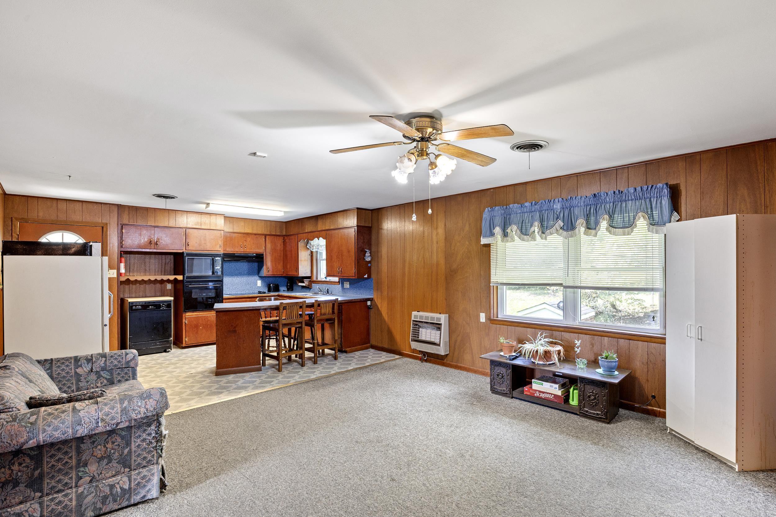 2129 9  Morrilton, AR