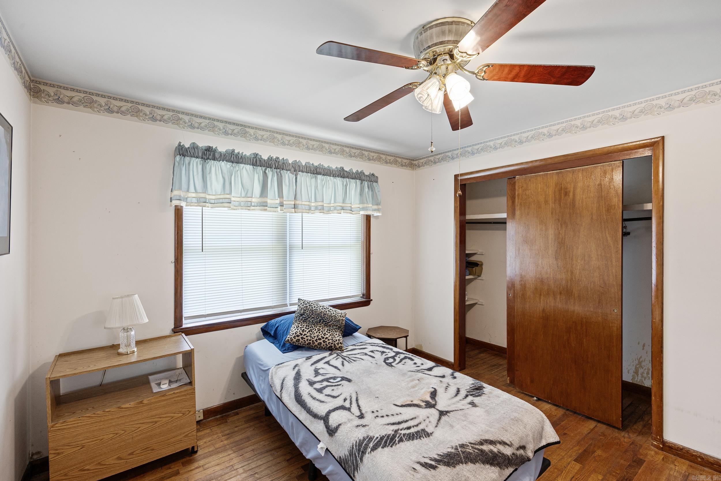 2129 9  Morrilton, AR