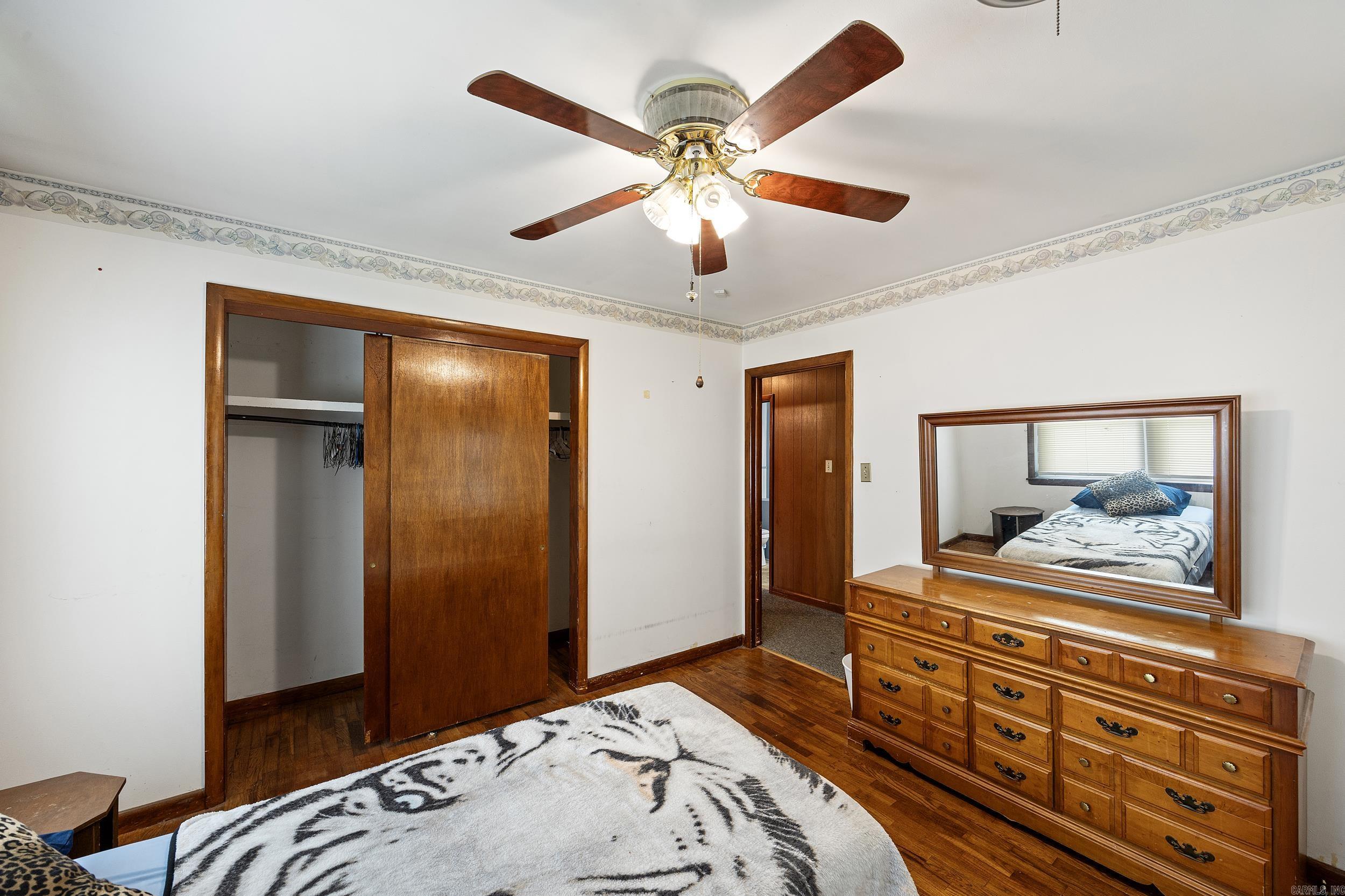 2129 9  Morrilton, AR