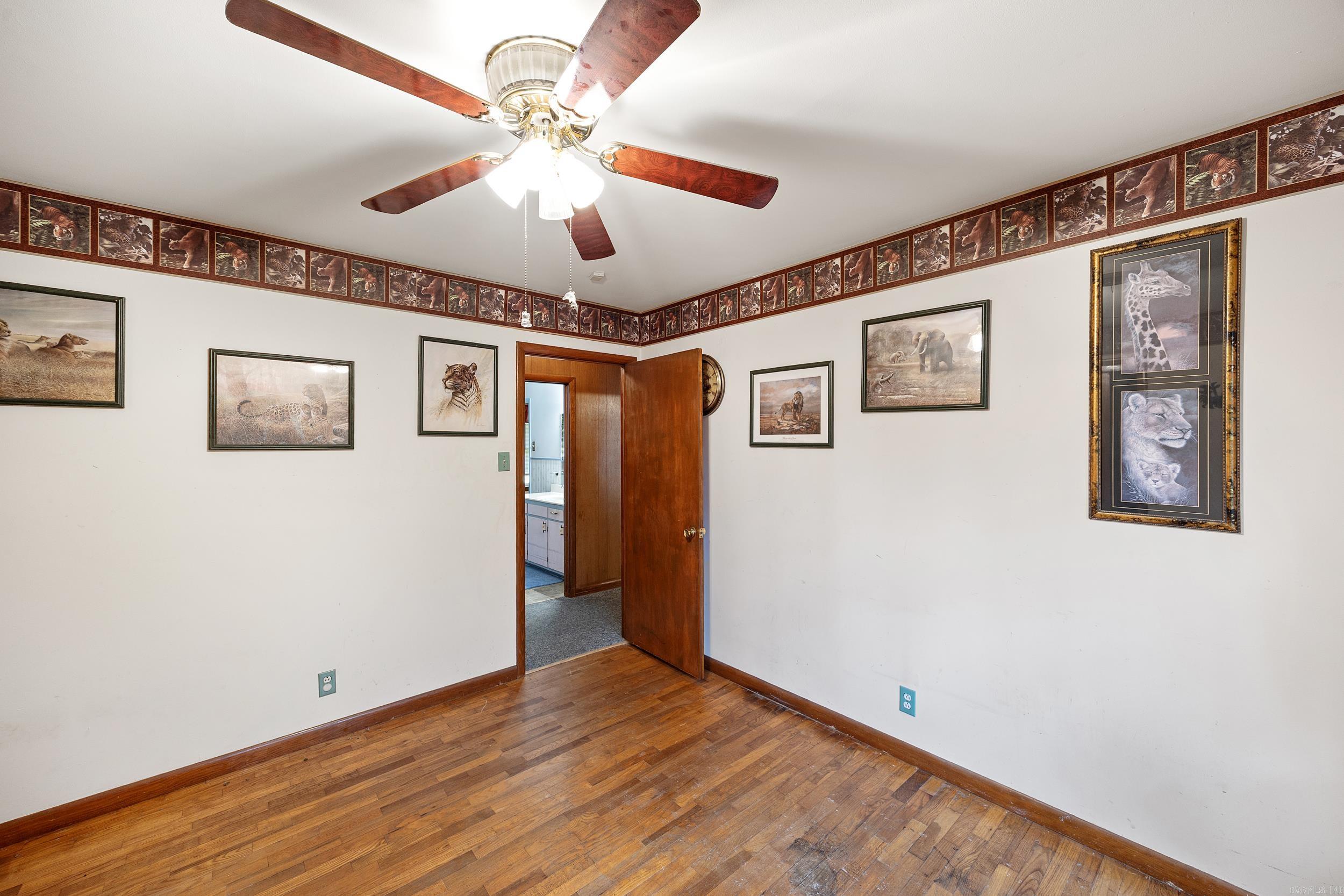 2129 9  Morrilton, AR