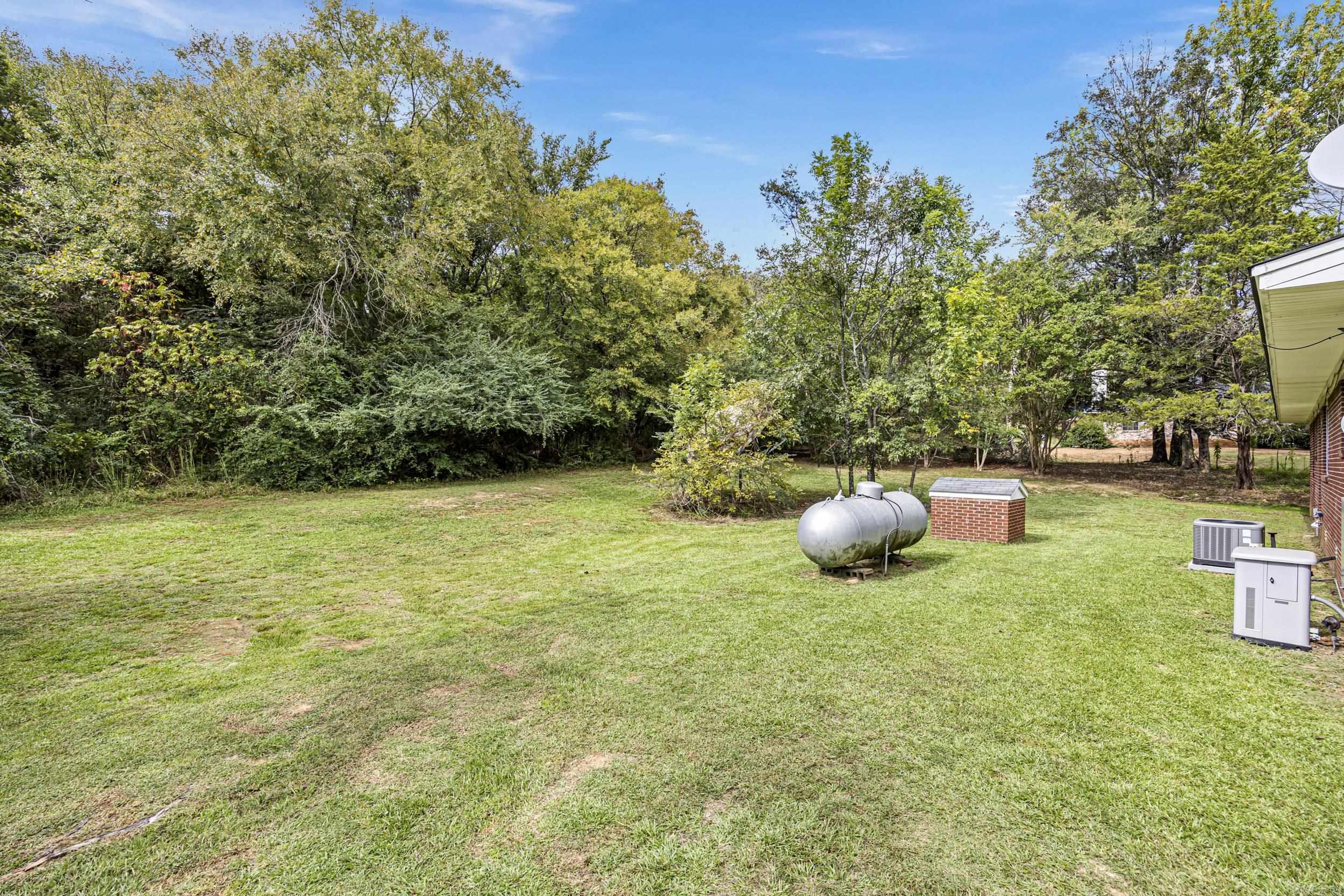 2129 9  Morrilton, AR
