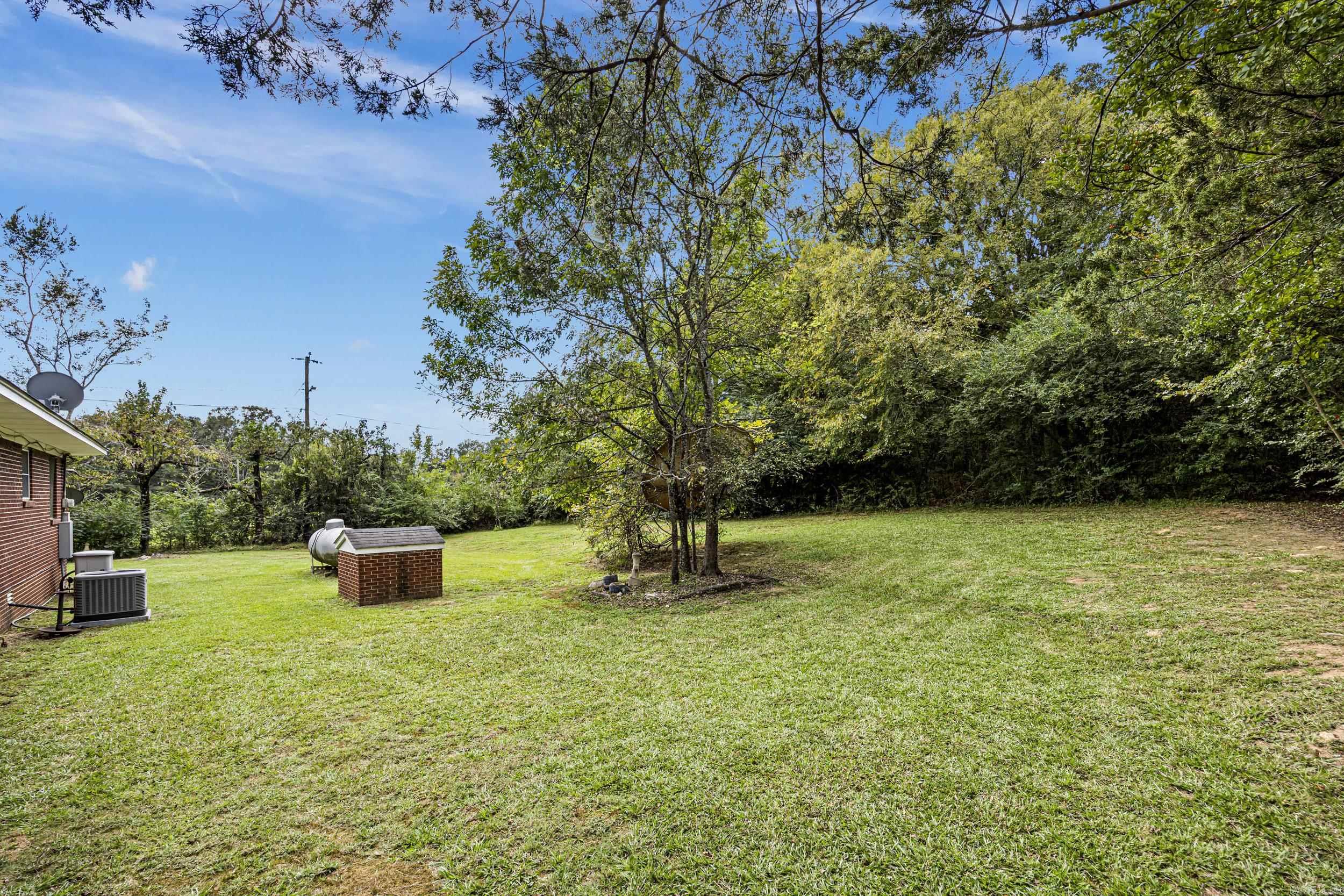 2129 9  Morrilton, AR