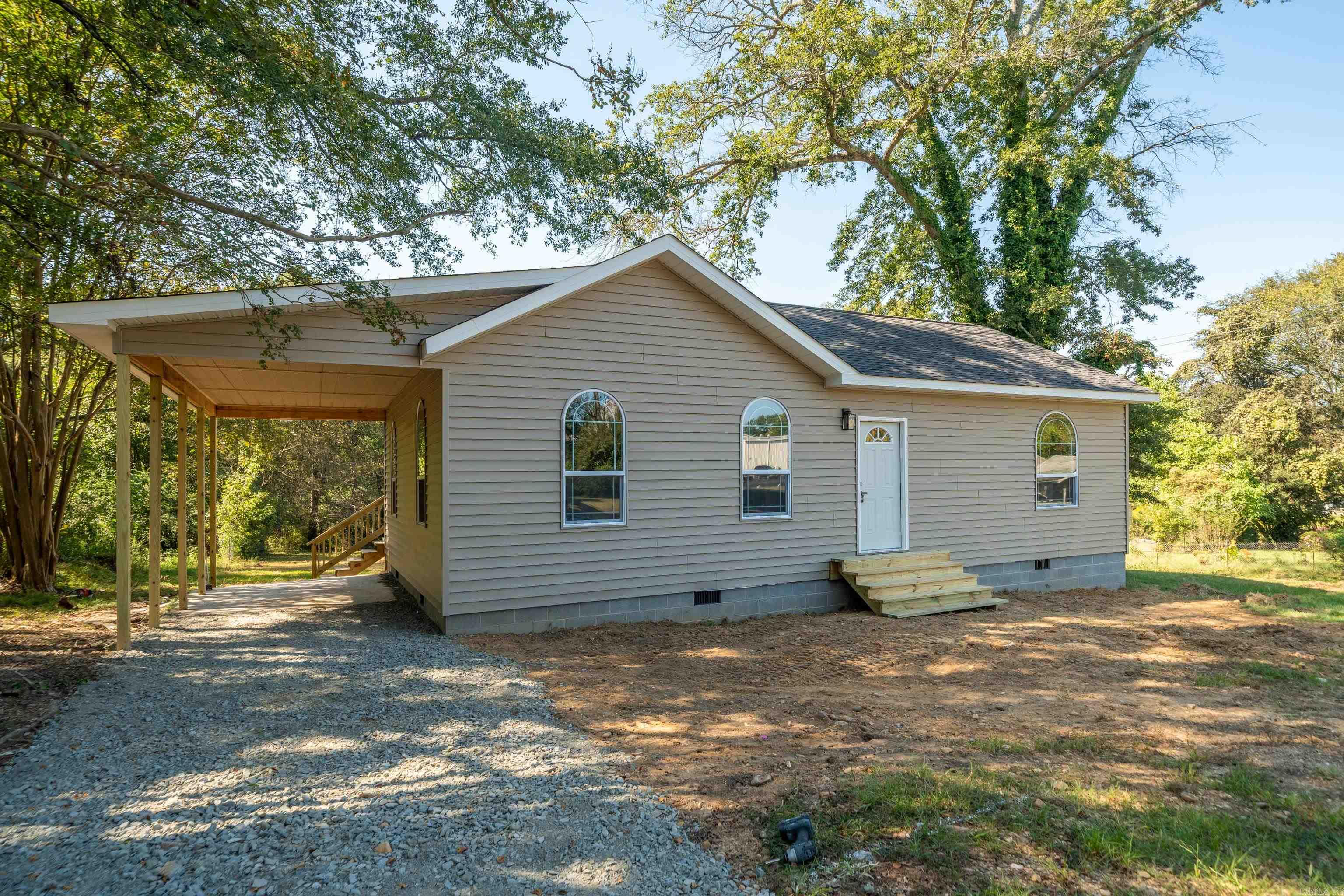325 W Mill Street  Malvern, AR