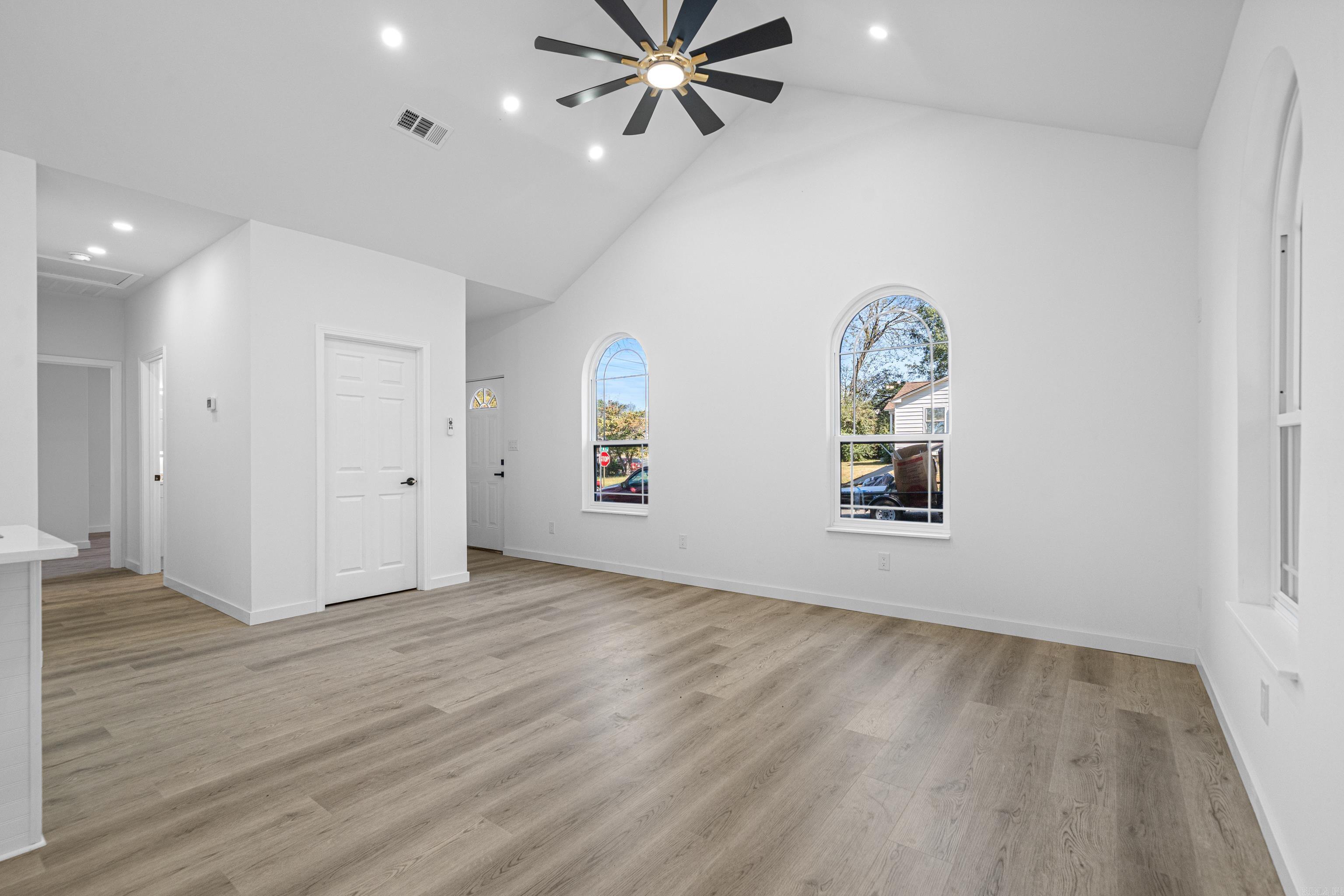 325 W Mill Street  Malvern, AR