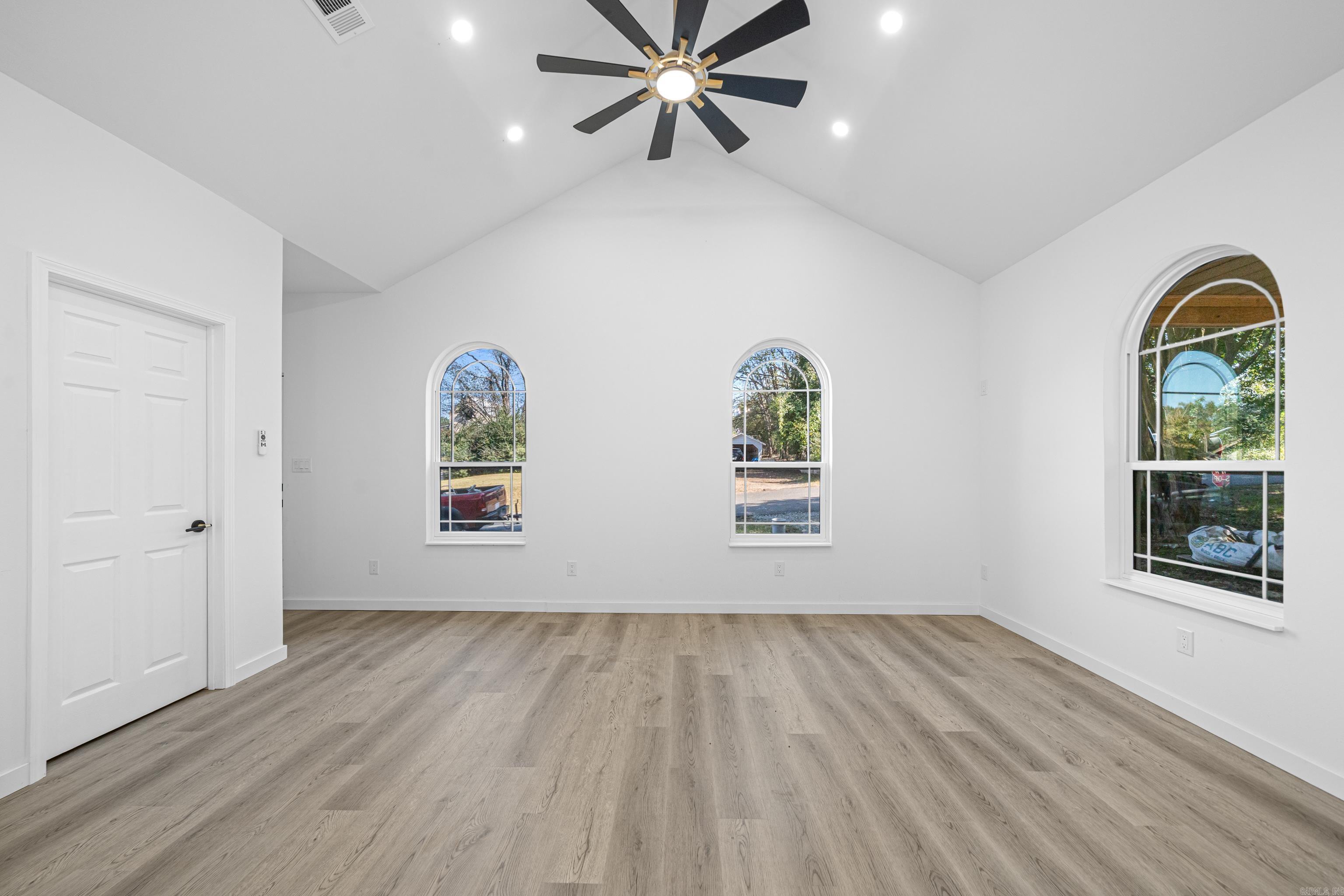 325 W Mill Street  Malvern, AR