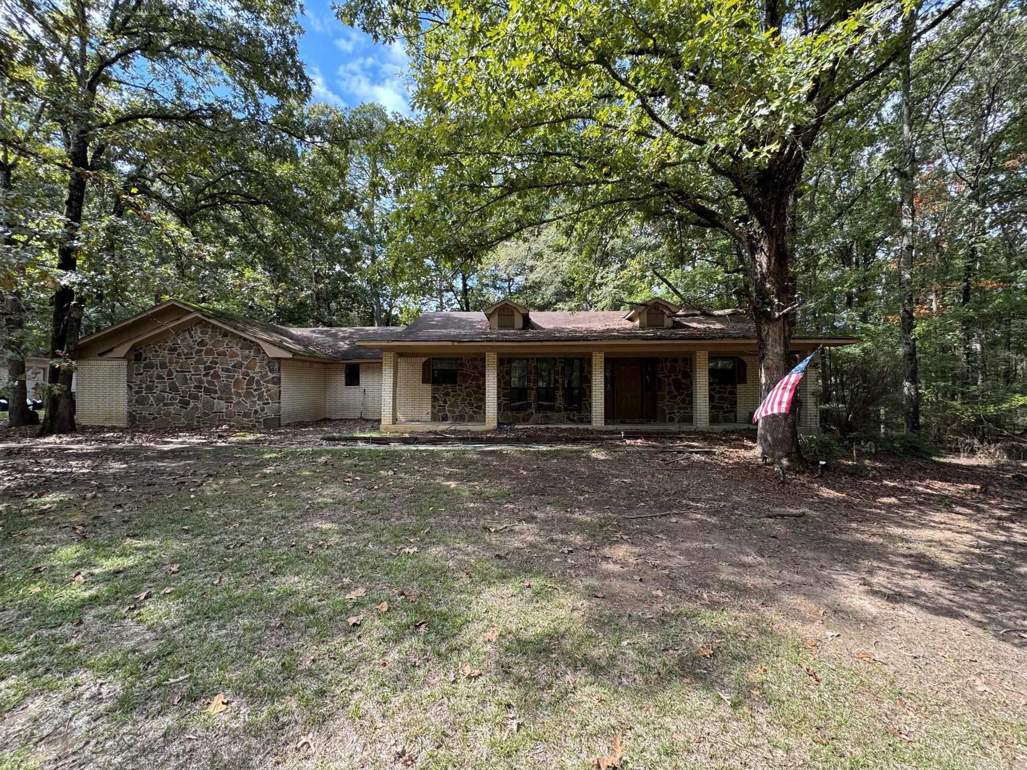 6408 Country  Pine Bluff, AR
