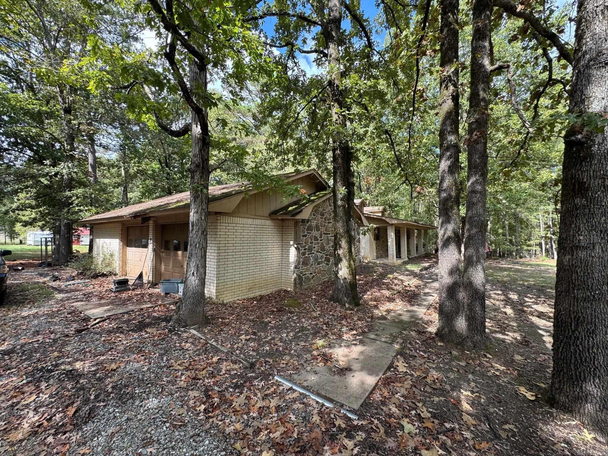 6408 Country  Pine Bluff, AR