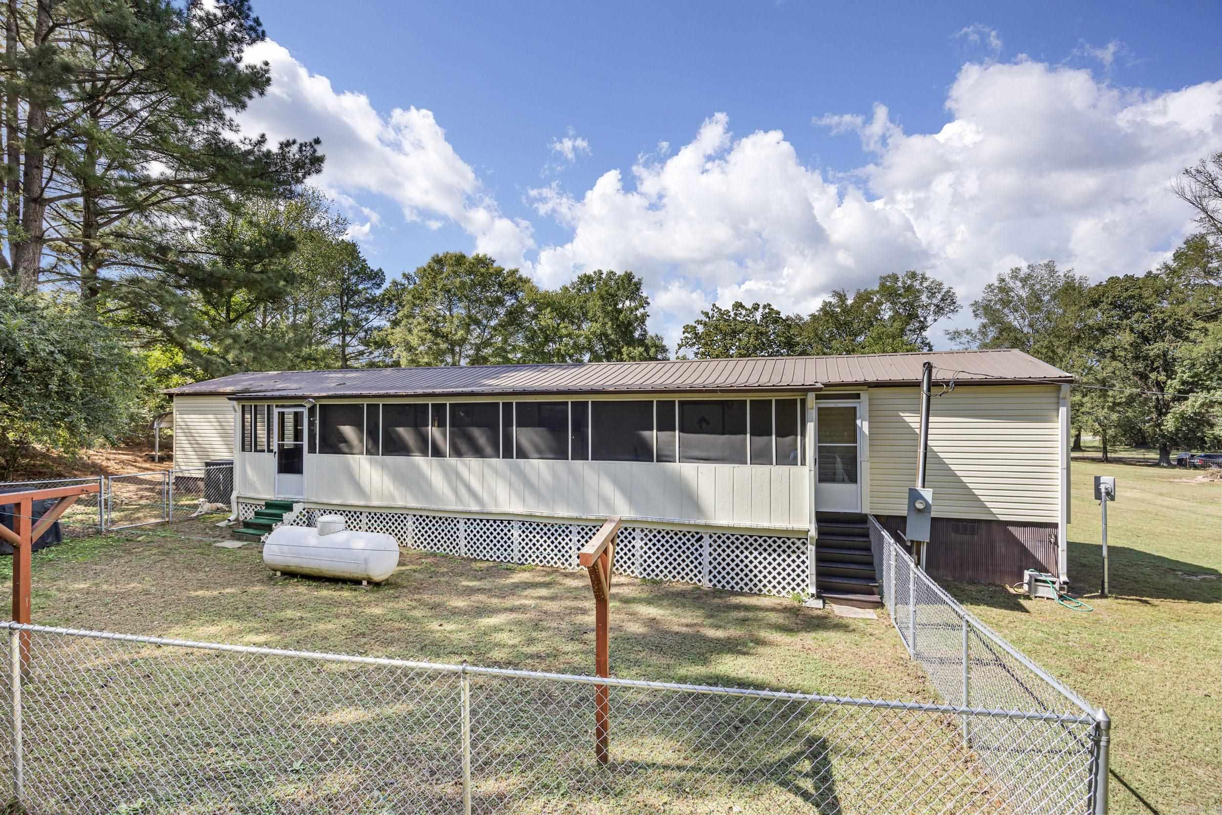388 92  Plumerville, AR