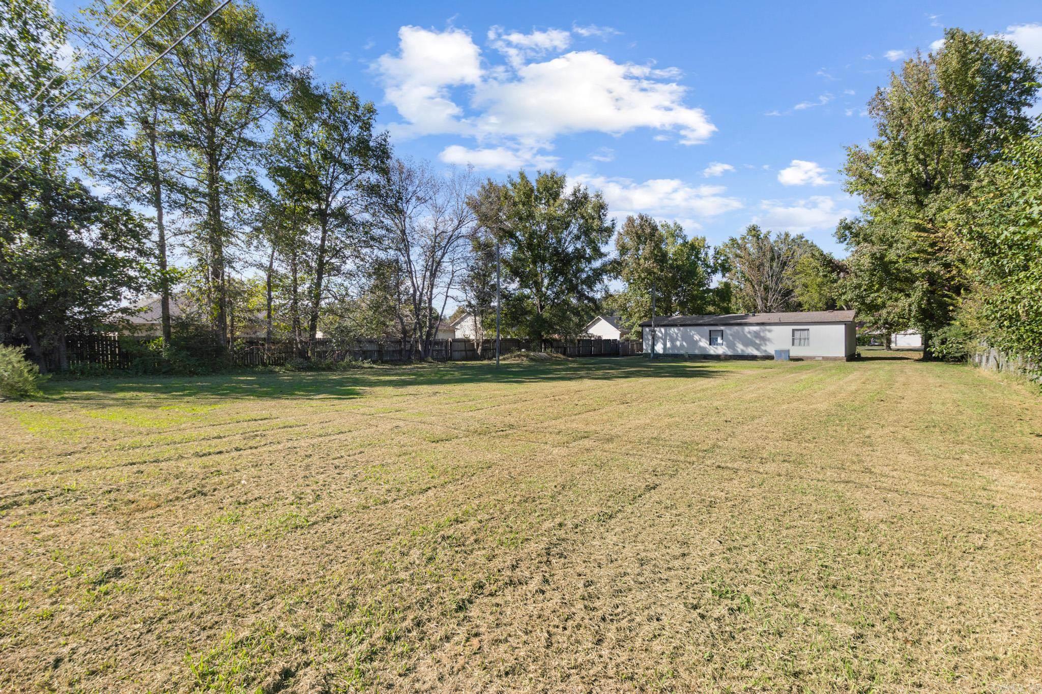 19 Opal  Ward, AR