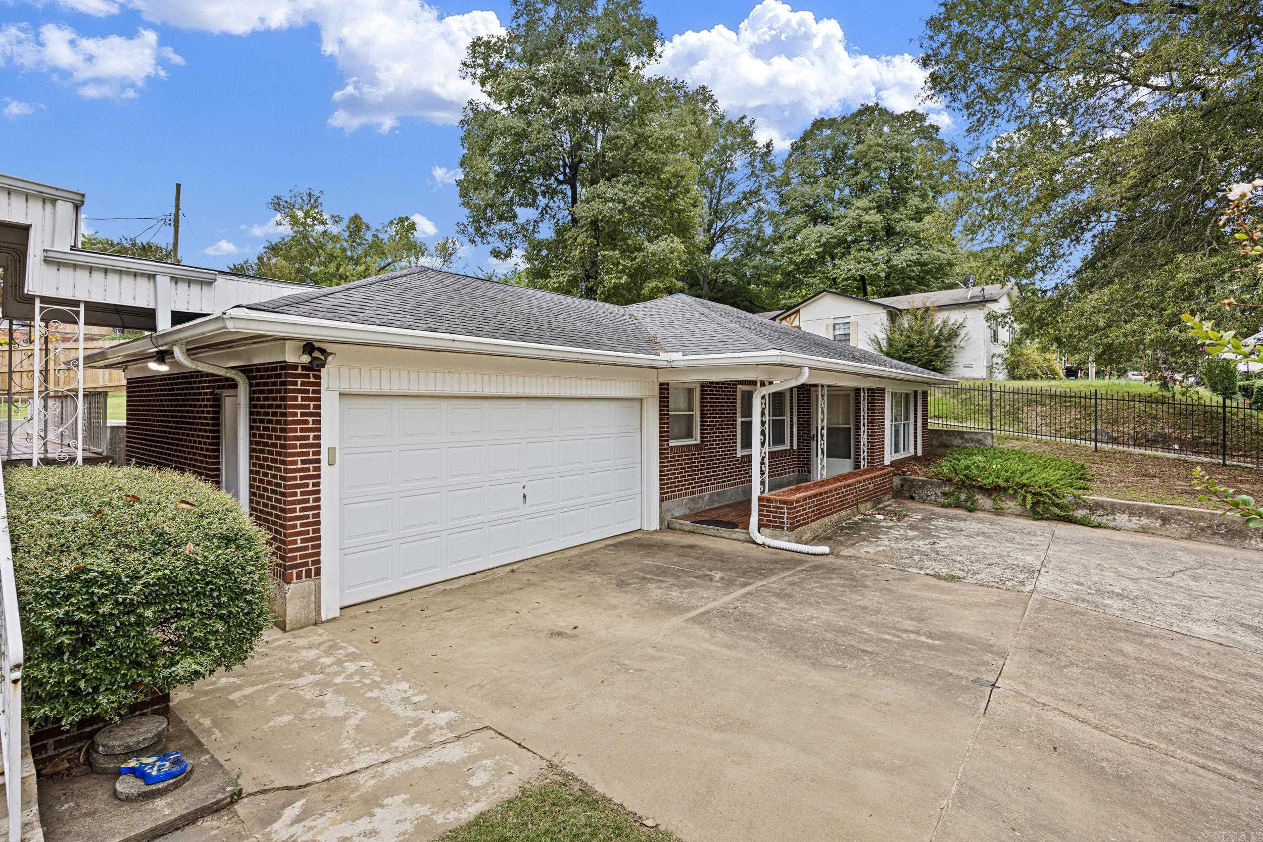 500 S Moose  Morrilton, AR