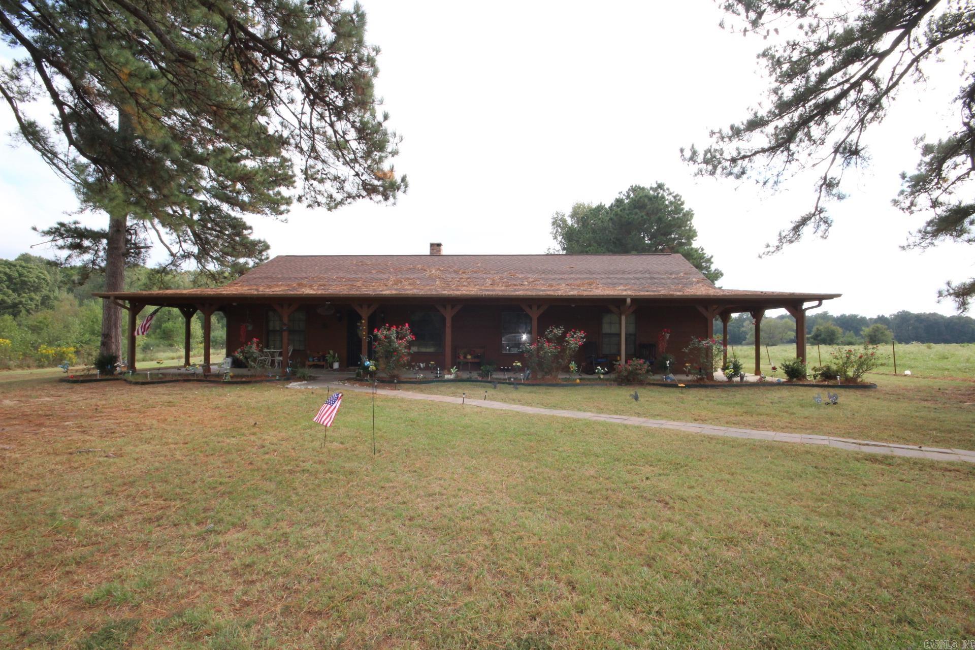 1196 Cornbridge  Mineral Sprs., AR