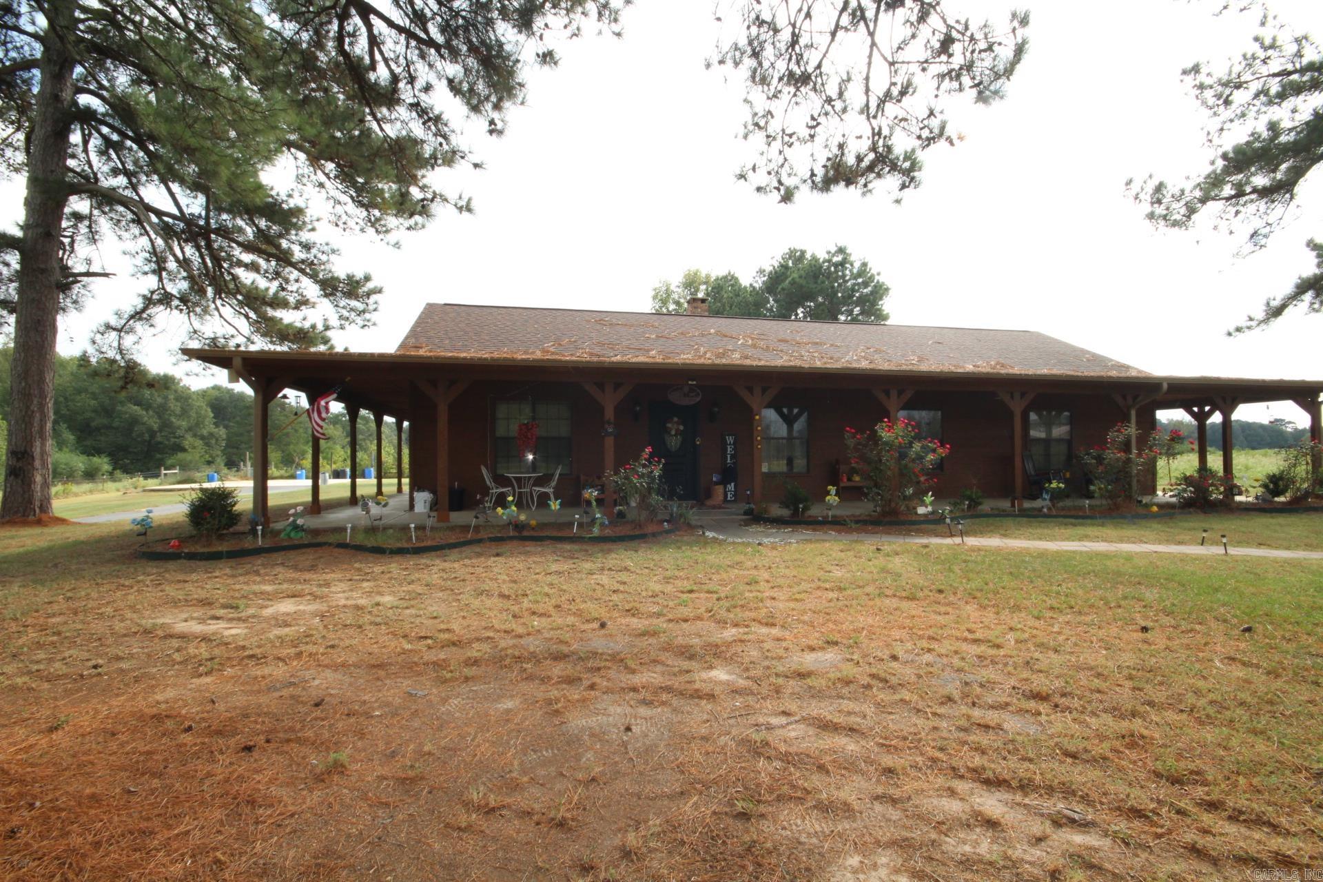 1196 Cornbridge  Mineral Sprs., AR