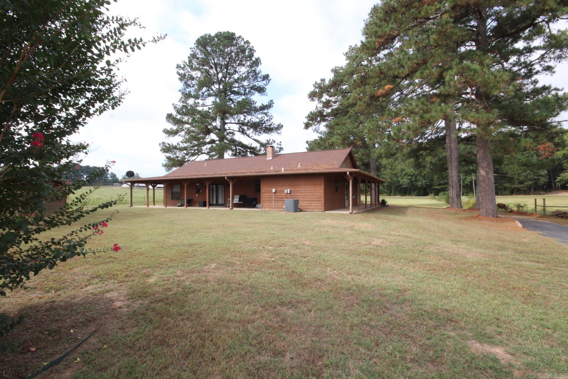 1196 Cornbridge  Mineral Sprs., AR