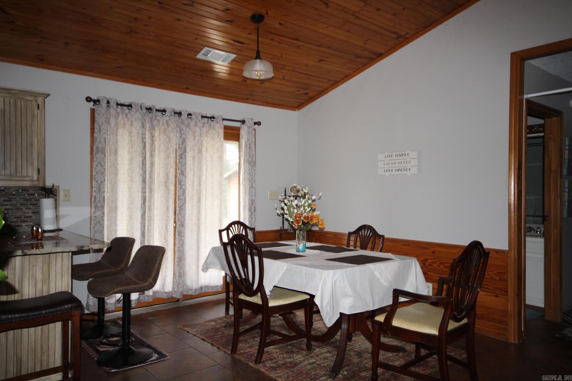 1196 Cornbridge  Mineral Sprs., AR