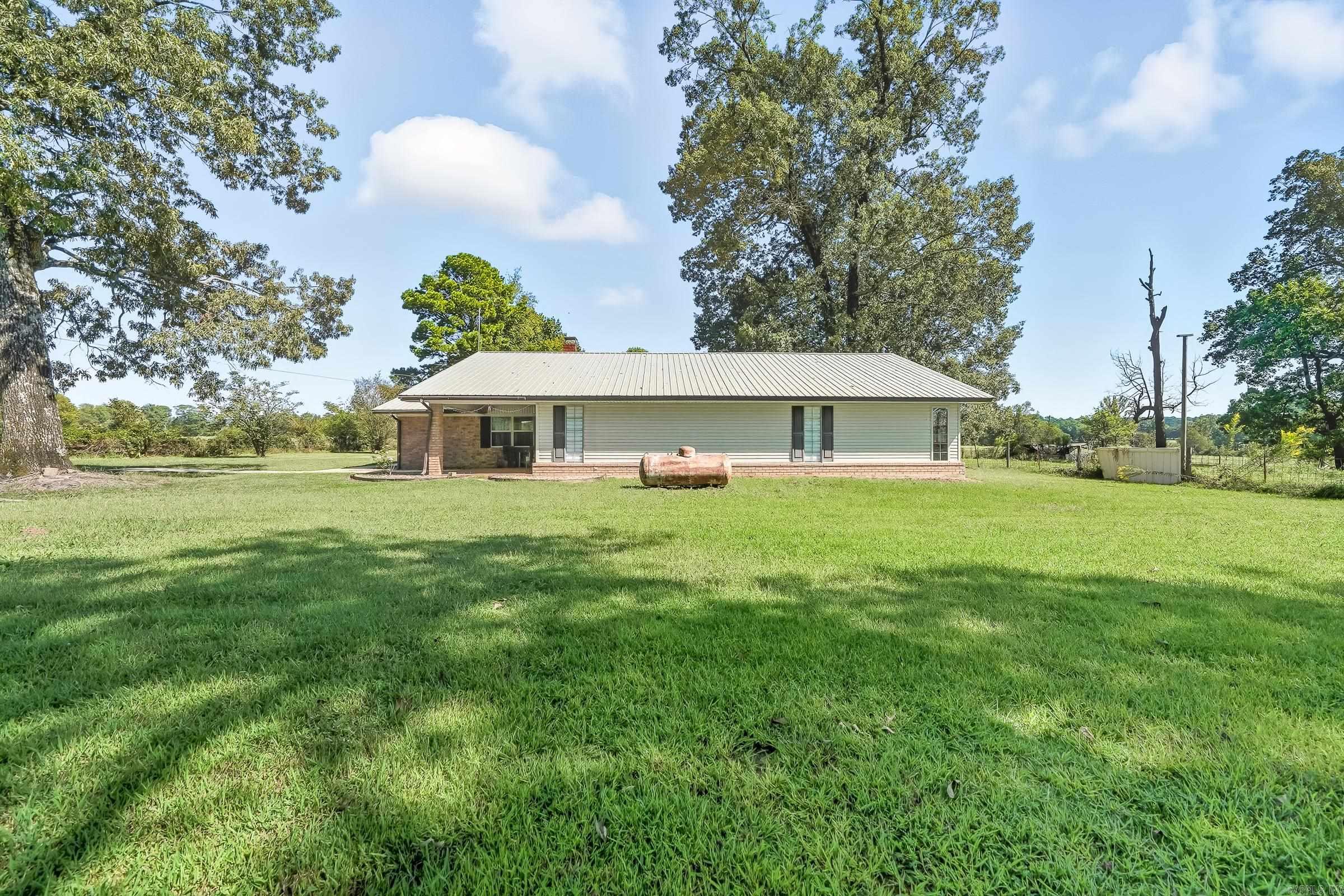 415 Crooked Road  De Queen, AR