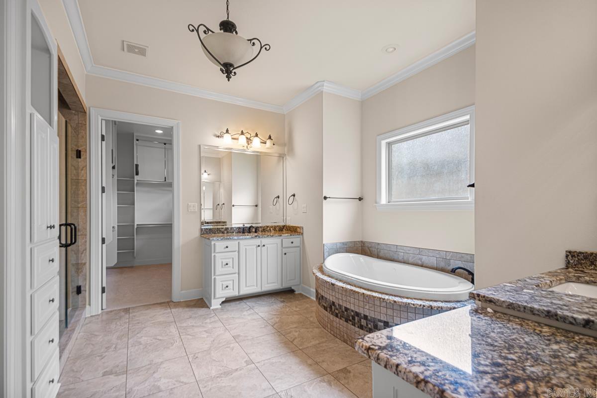 11 Greymoss Cv  Little Rock, AR
