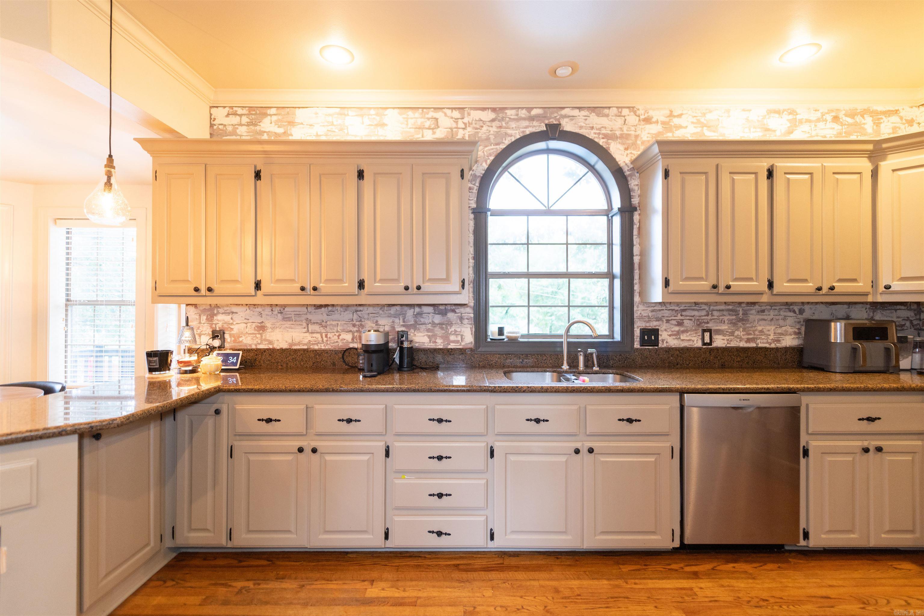 7909 Coleridge Drive  North Little Rock, AR