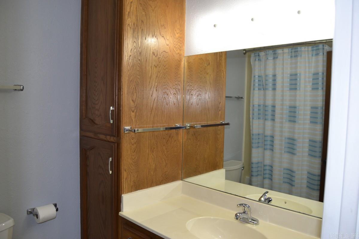 25 Tomisa  Hot Springs Village, AR