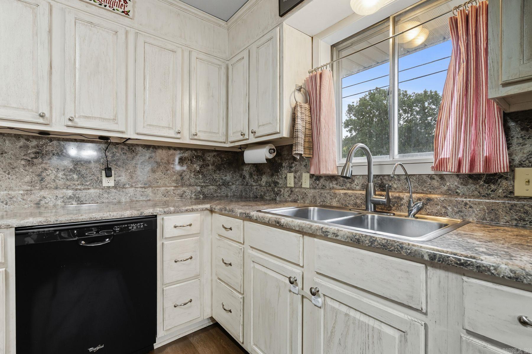 1704 Thornton Ferry Road  Hot Springs, AR