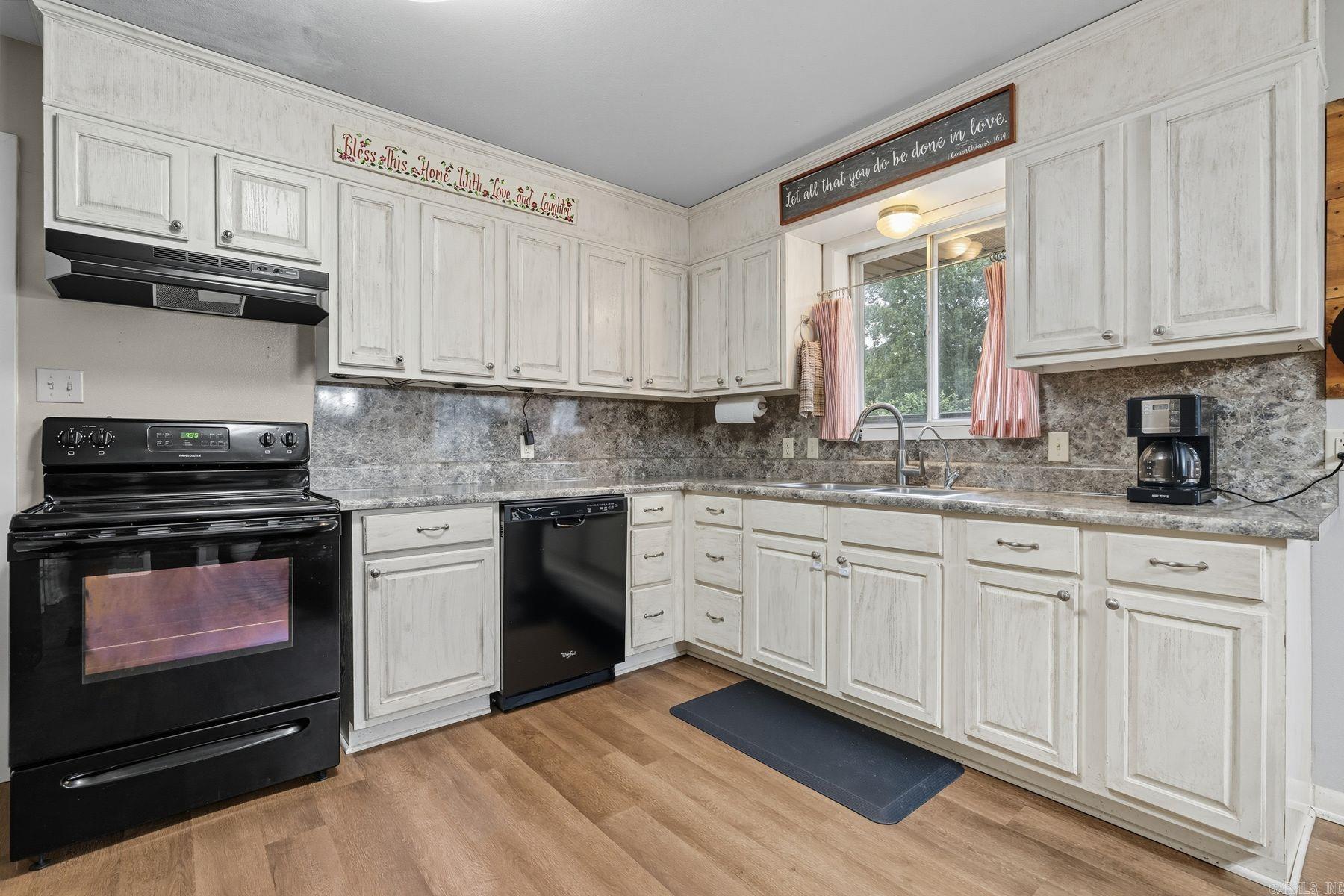 1704 Thornton Ferry Road  Hot Springs, AR