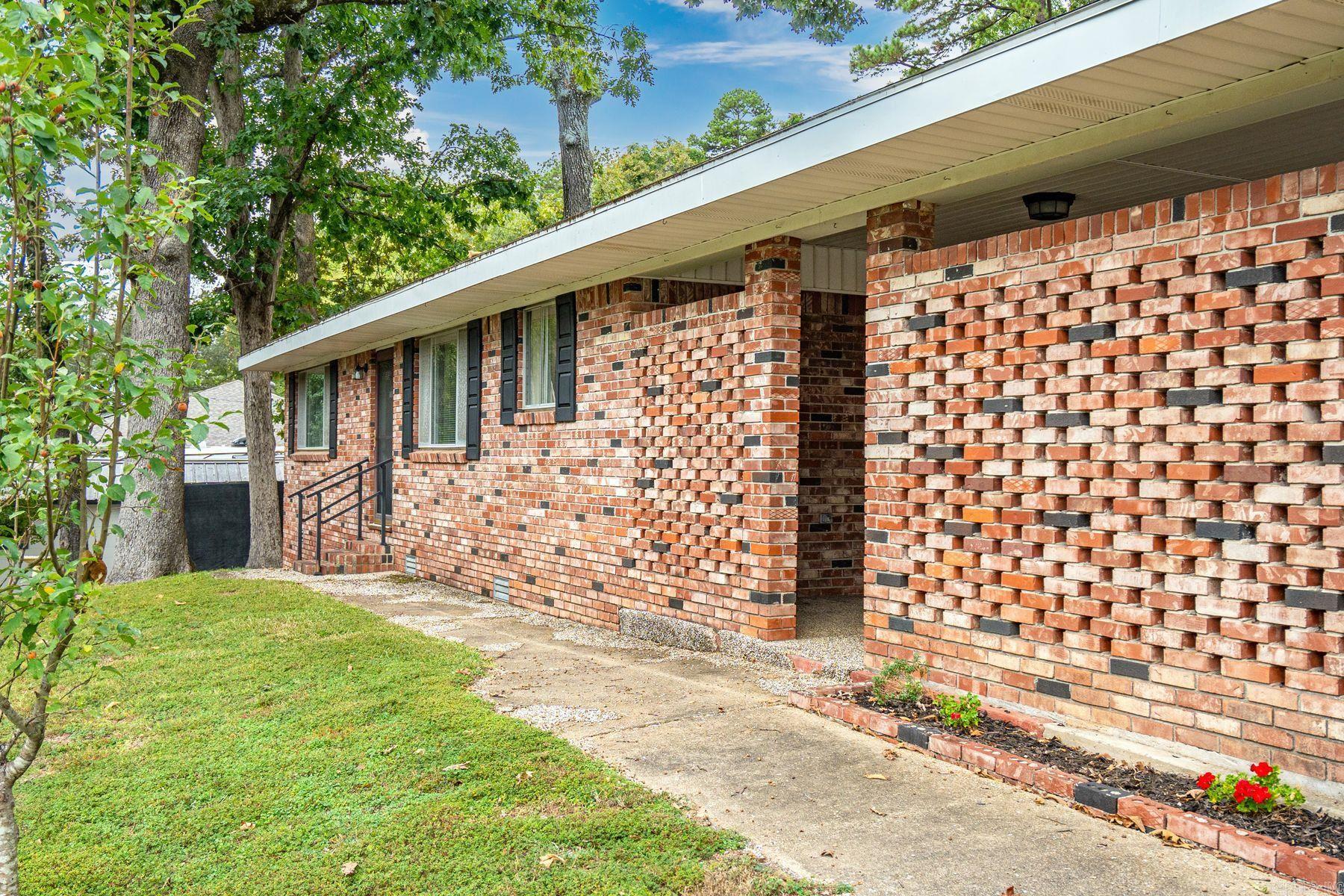 1704 Thornton Ferry Road  Hot Springs, AR